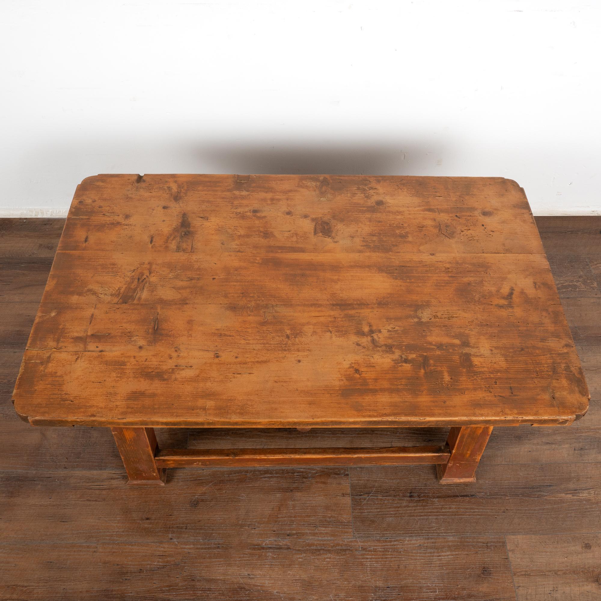 Farmhouse Coffee Table With Drawer, Hungary circa 1890 In Good Condition For Sale In Round Top, TX