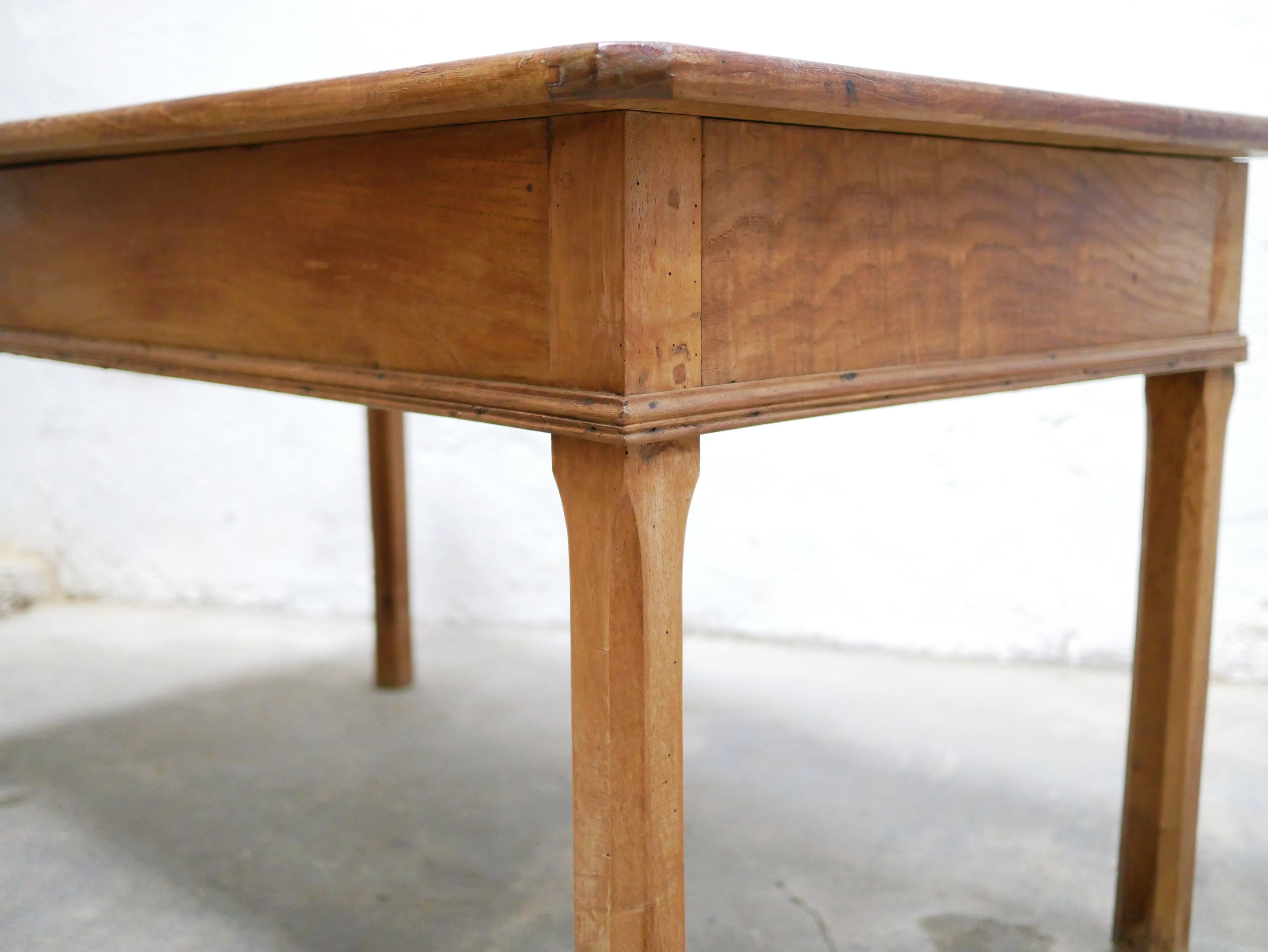Farmhouse Dining Table, Vintage Wooden Desk In Good Condition For Sale In AIGNAN, FR