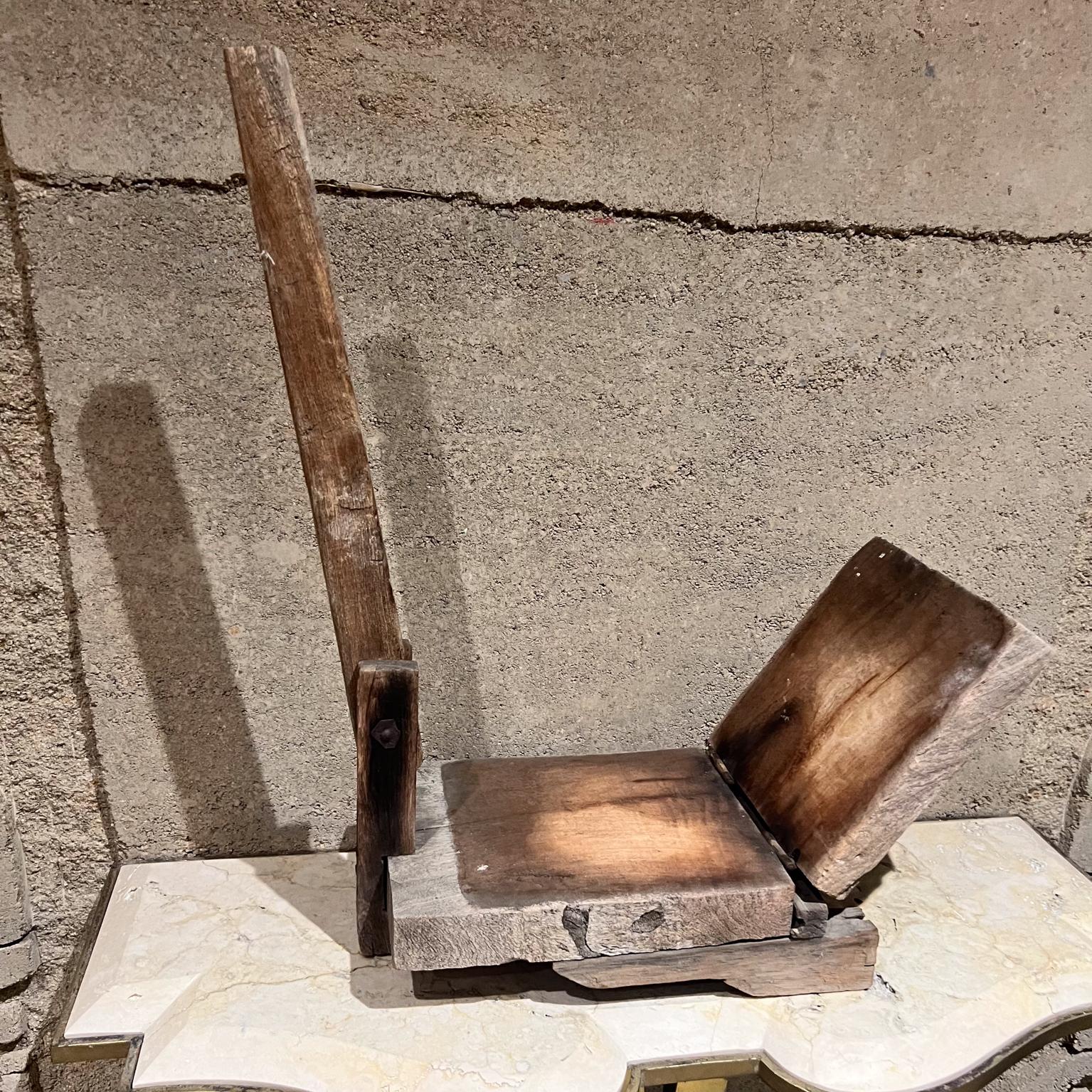 20ième siècle Pressoir à tortilla rustique primitif Farmhouse Mesquite Wood en vente