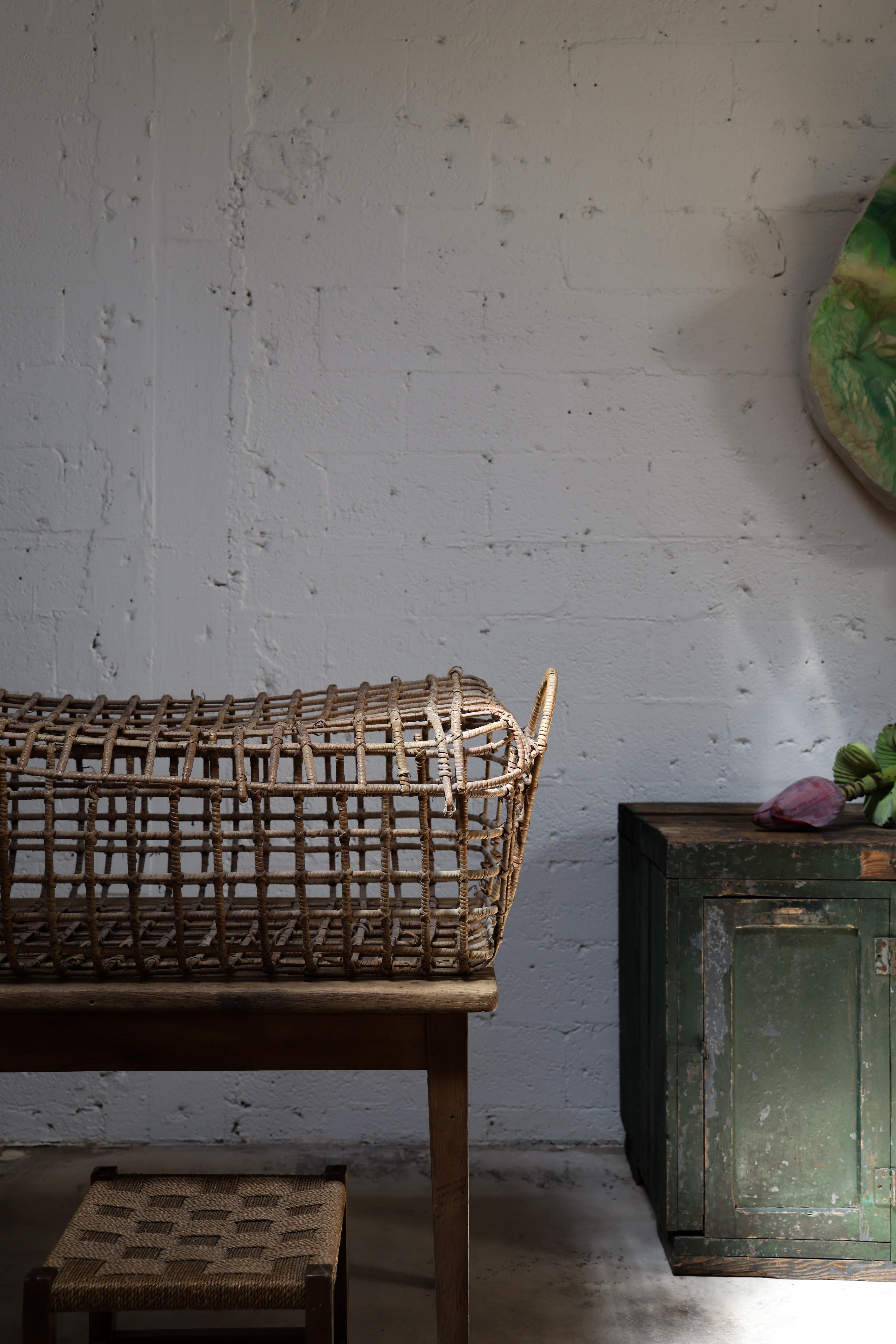 Français Farmhouse Table en vente