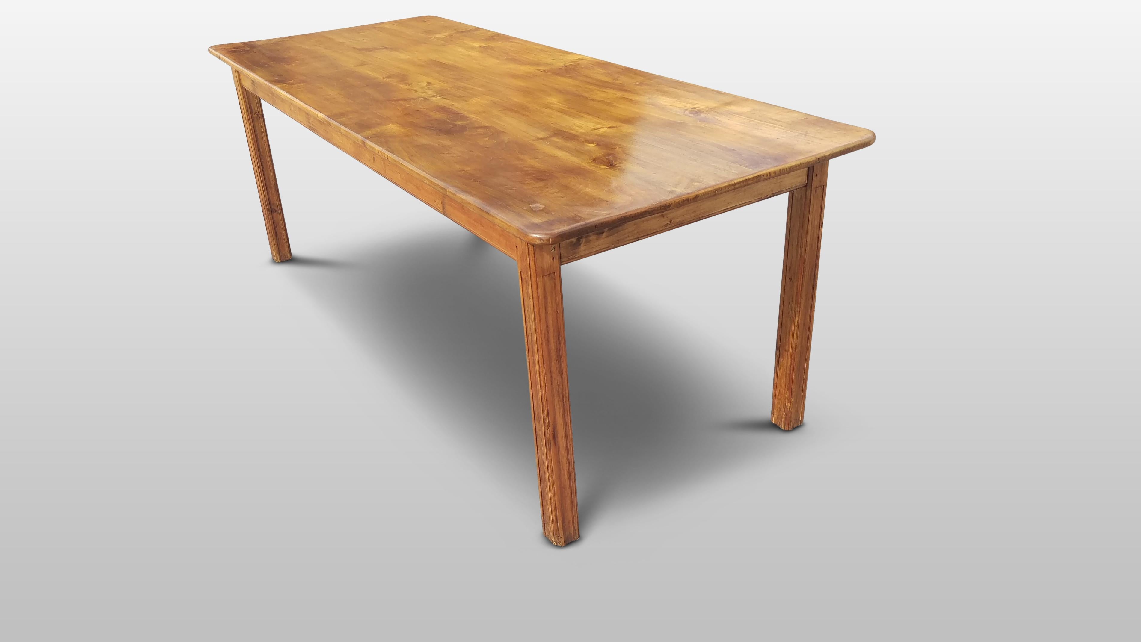 Good quality French Farmhouse dining table from the early circa 1900s
This delightful table is a useful size with plenty of leg room and enough space to seat 8 to 10 people.
The table has plain square legs and a good size top with an attractive