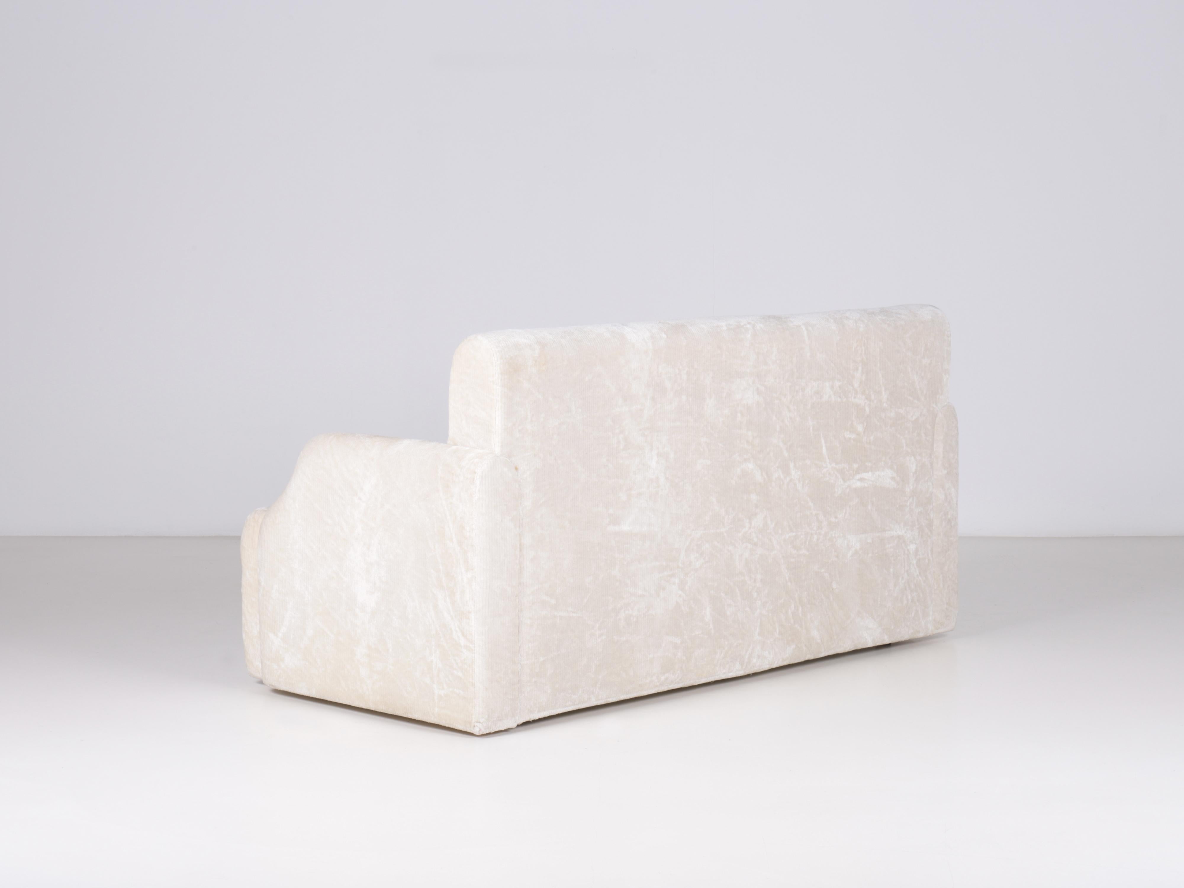 italien Canapé Farnese conçu par Luigi Caccia Dominioni, 1992 en vente