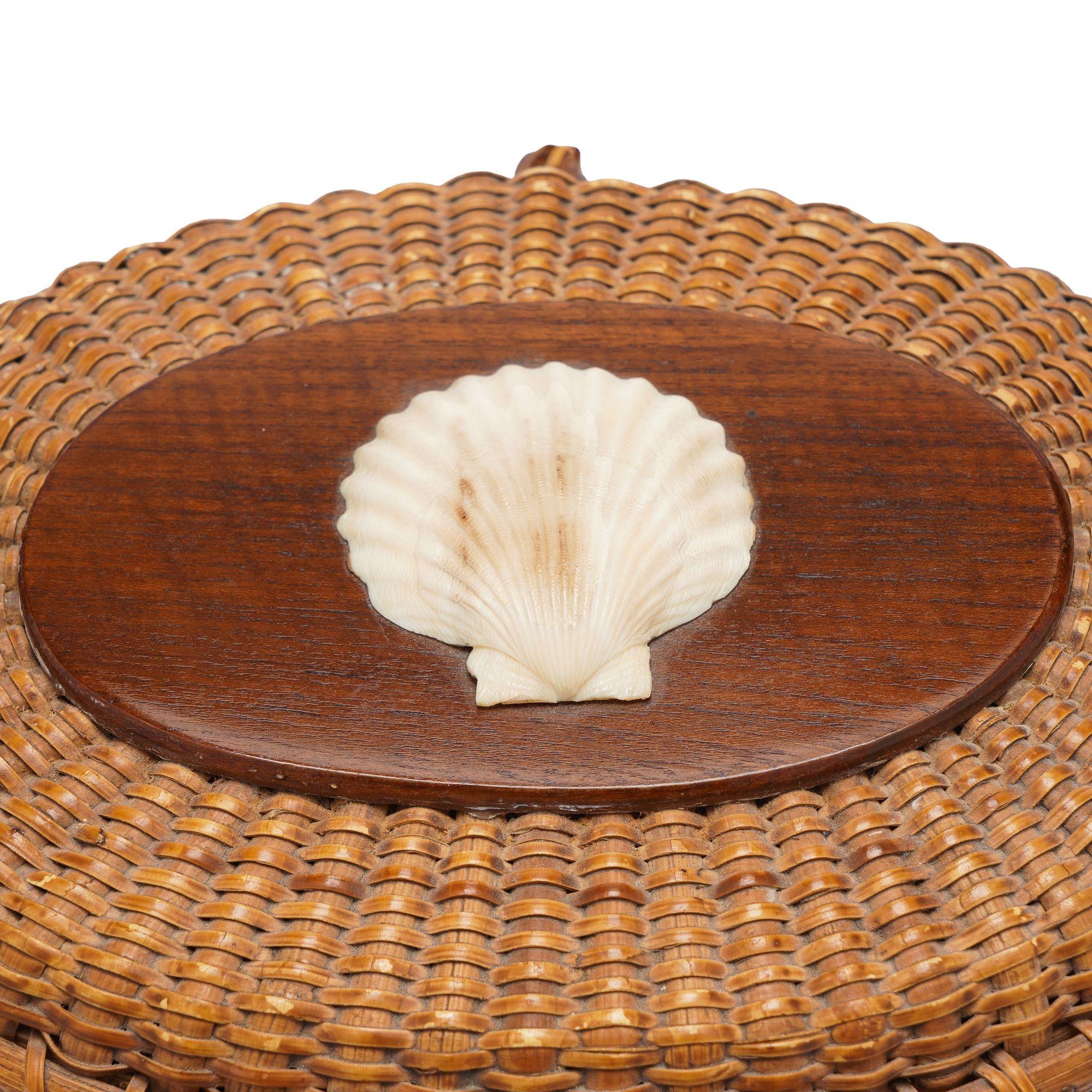 Farnum Nantucket lightship basket, 1979 3