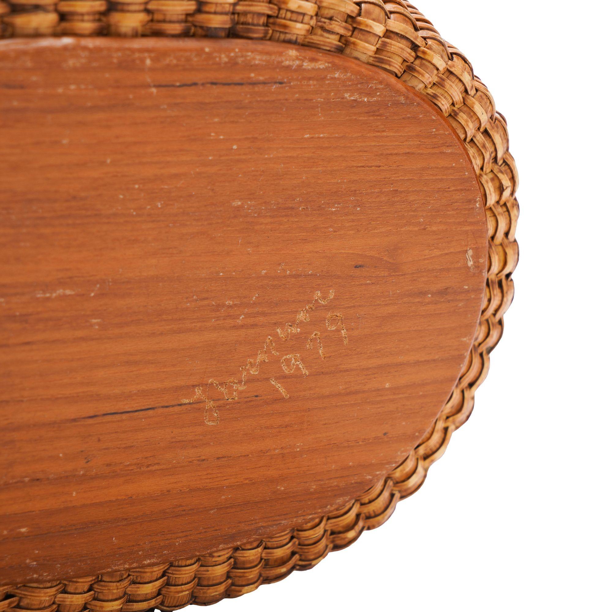 Farnum Nantucket lightship basket, 1979 7