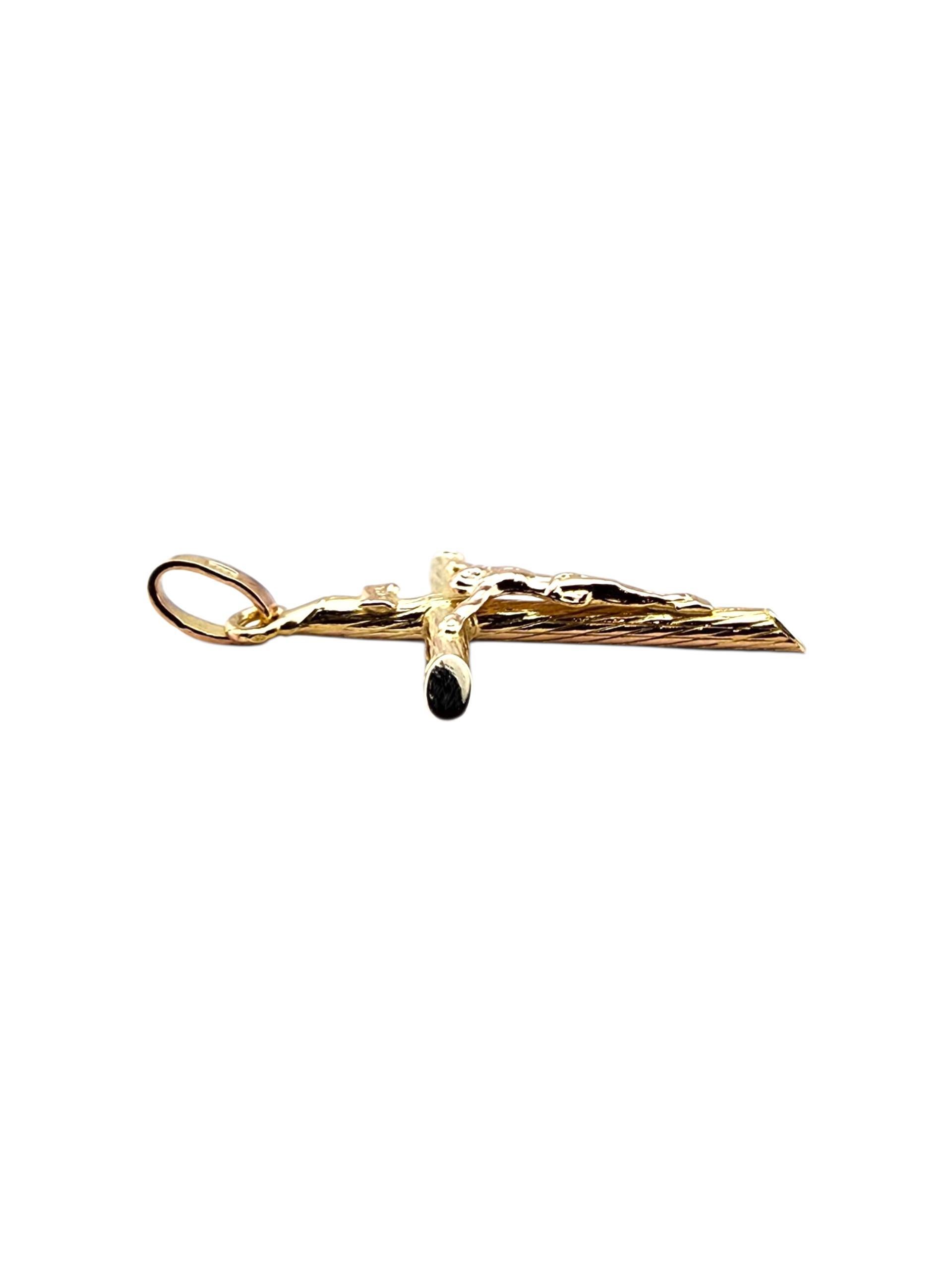 Faro Pendentif Crucifix en or jaune 14 carats #23290 Bon état - En vente à Washington Depot, CT