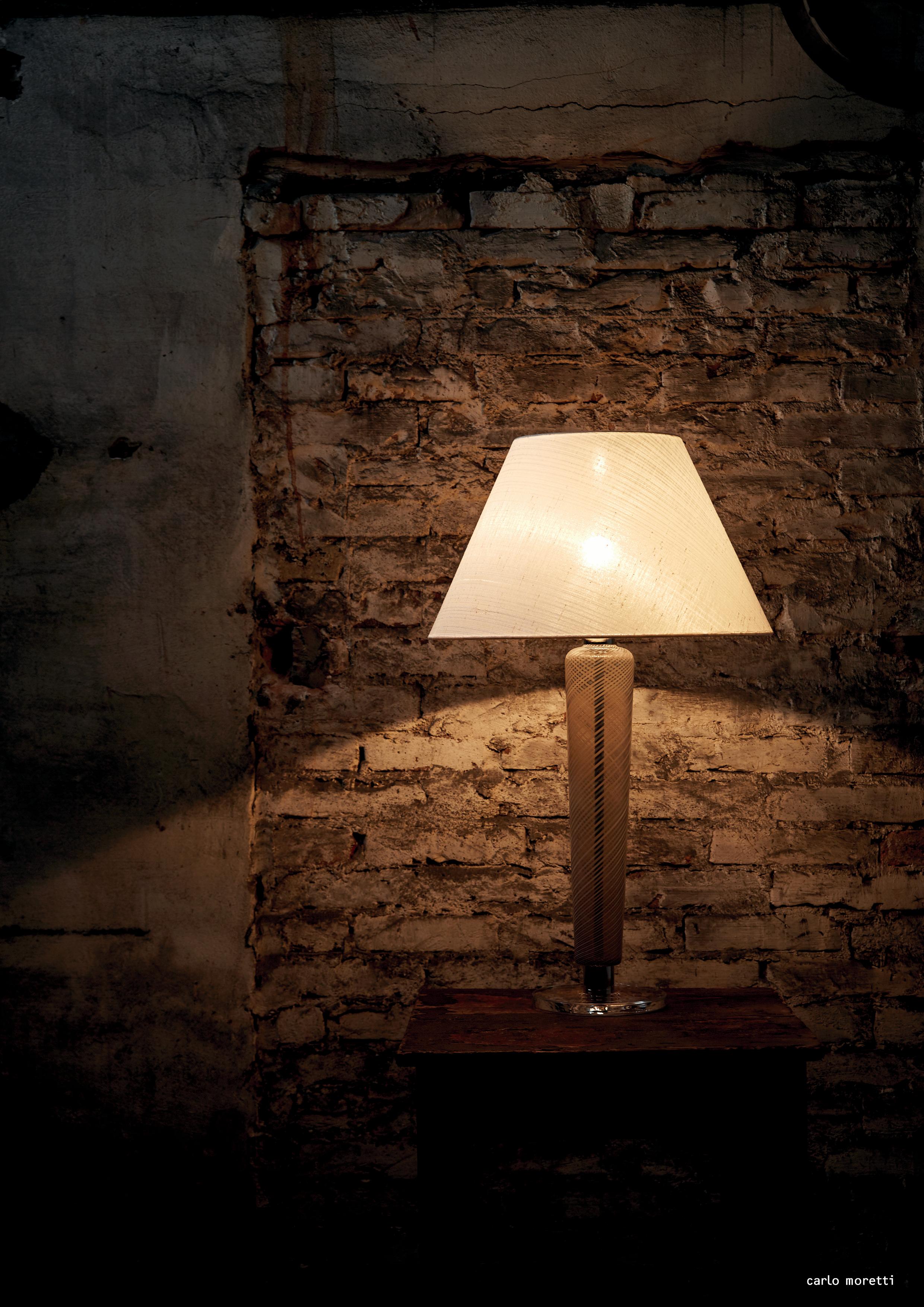 Modern Faro Carlo Moretti Contemporary Mouth Blown Murano Grey/White Glass Table Lamp For Sale