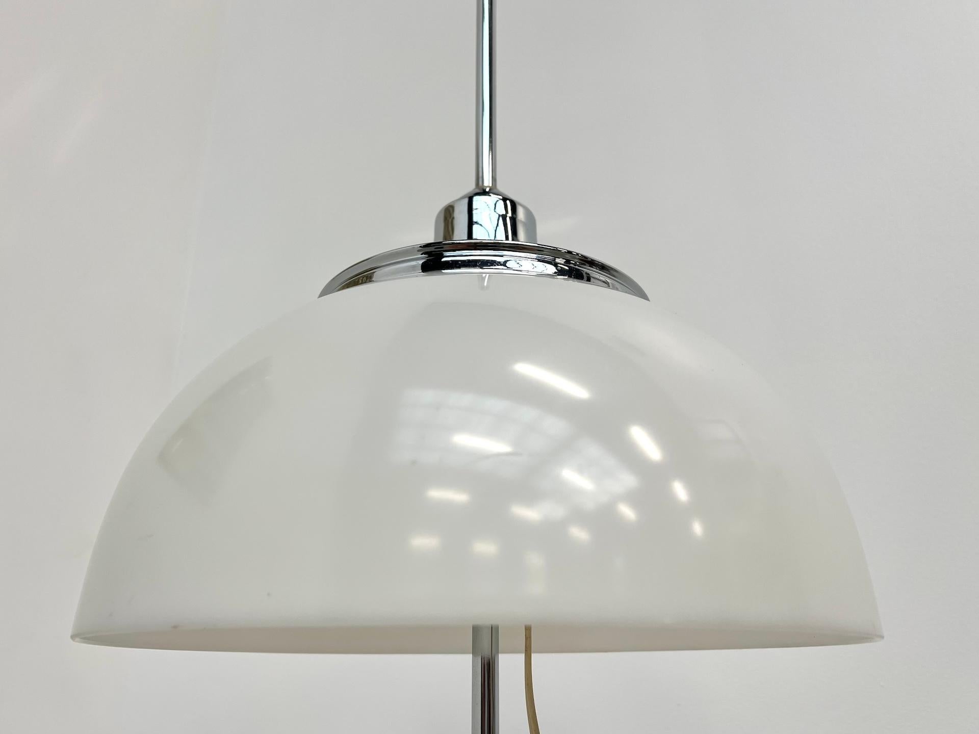 Lampada da terra 