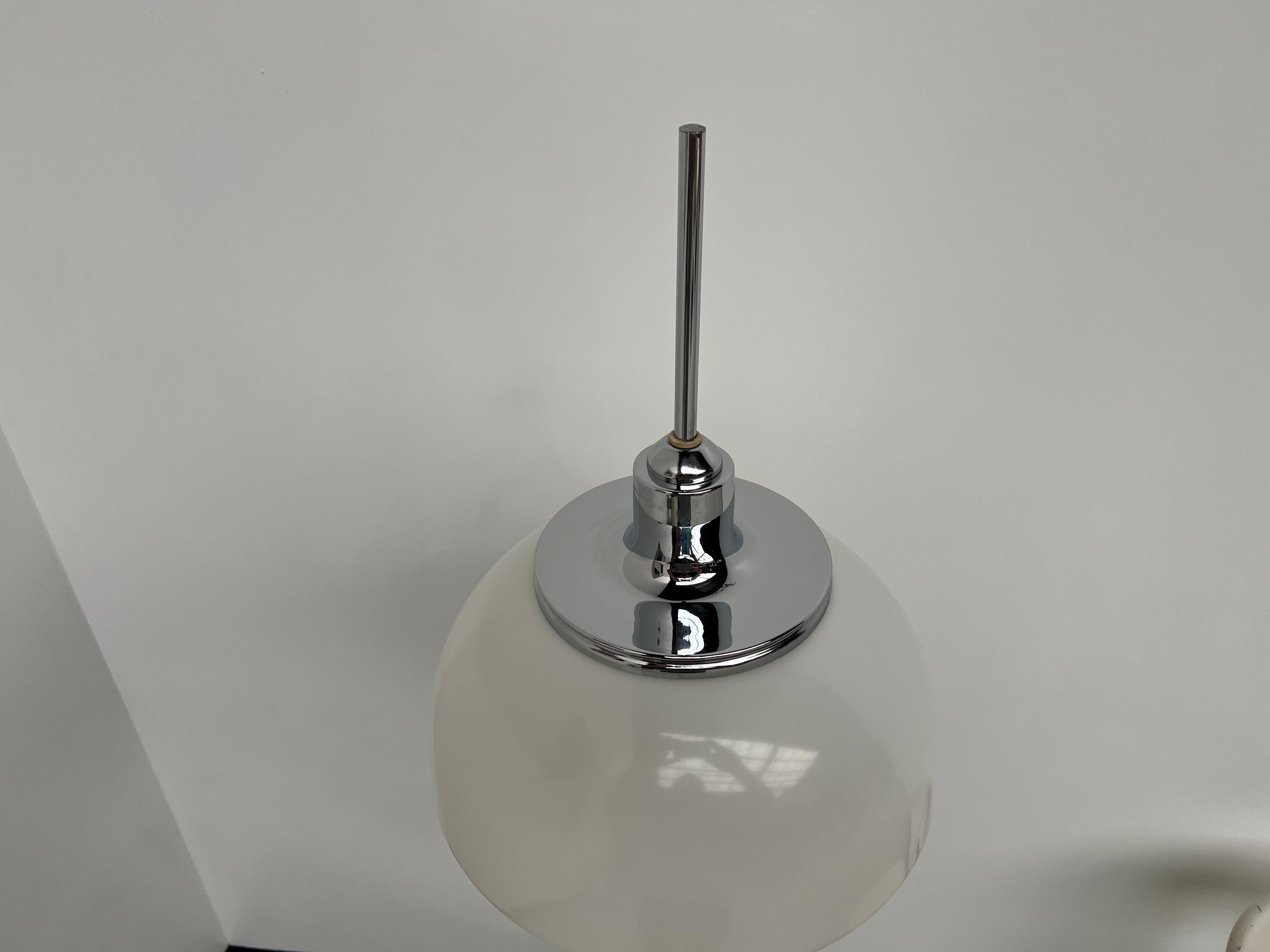Stehlampe „Faro“ von Harvey Guzzini (Stahl) im Angebot