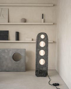 Farol Light - Lámpara de pie artesanal escultórica