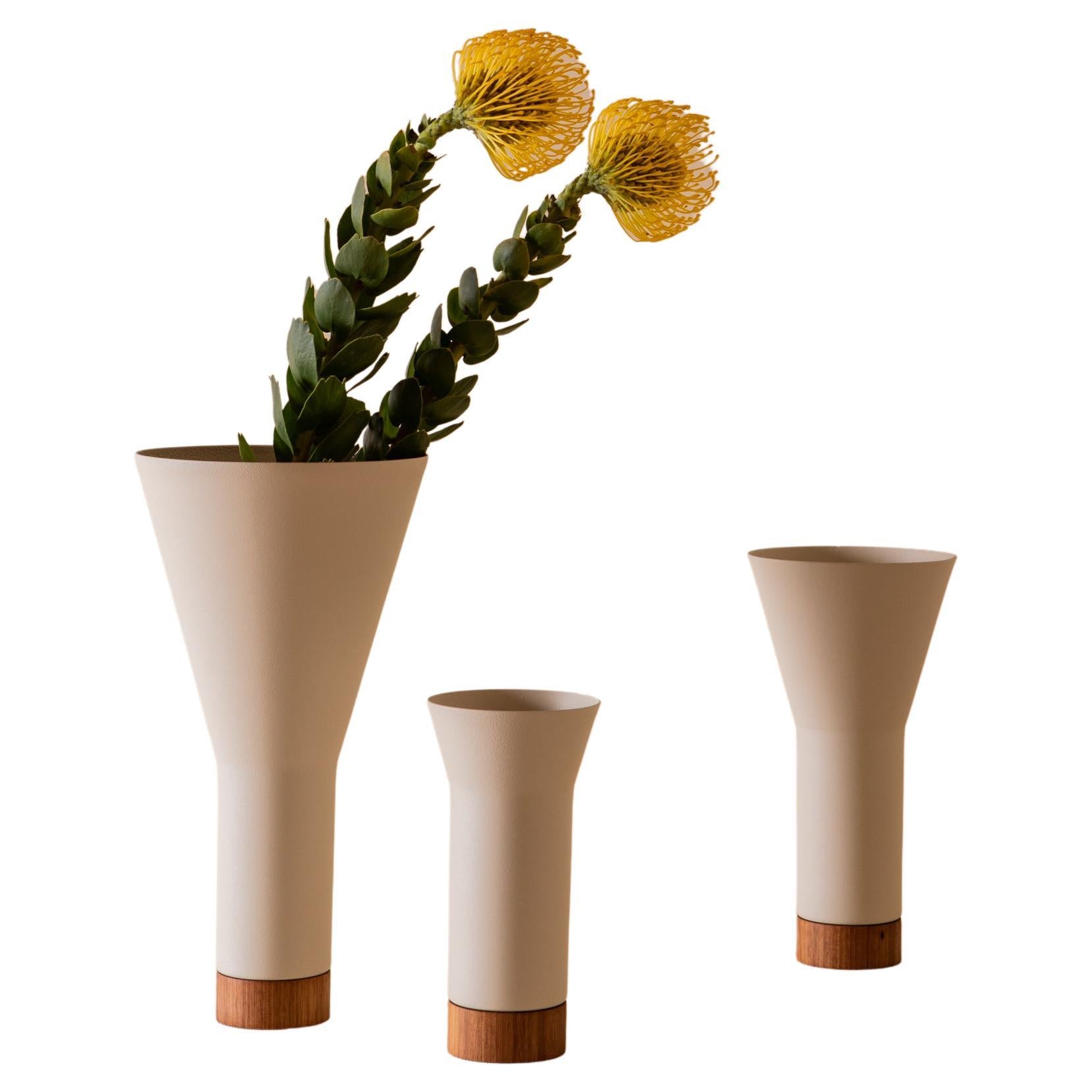 Farol Vases (Set of 3) by Estúdio Dentro, Brazilian Contemporary Design For Sale