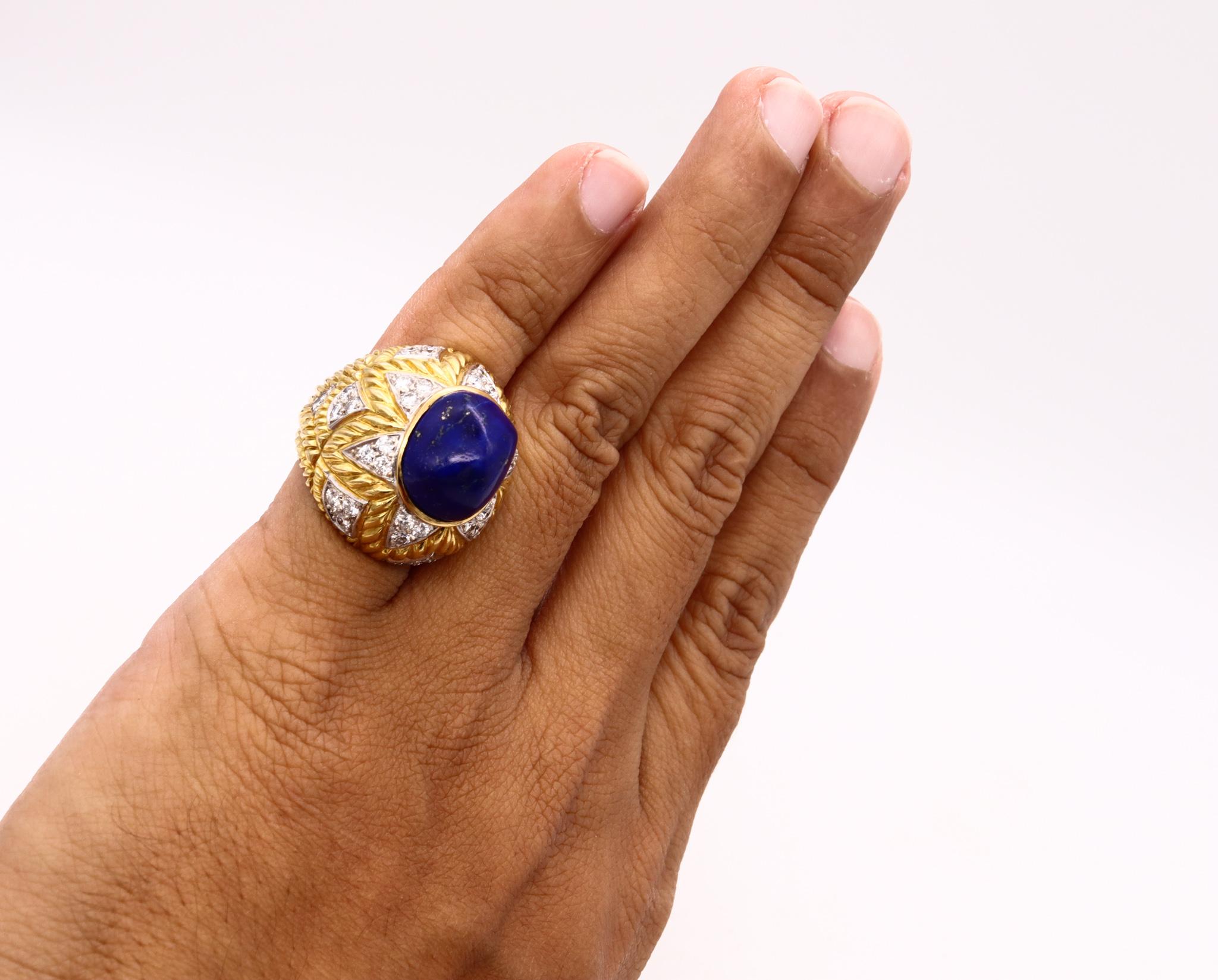 Farrad Italy 1960 Cocktail Ring In 18Kt With 19.53 Cts In Diamonds Lapis Lazuli In Excellent Condition For Sale In Miami, FL
