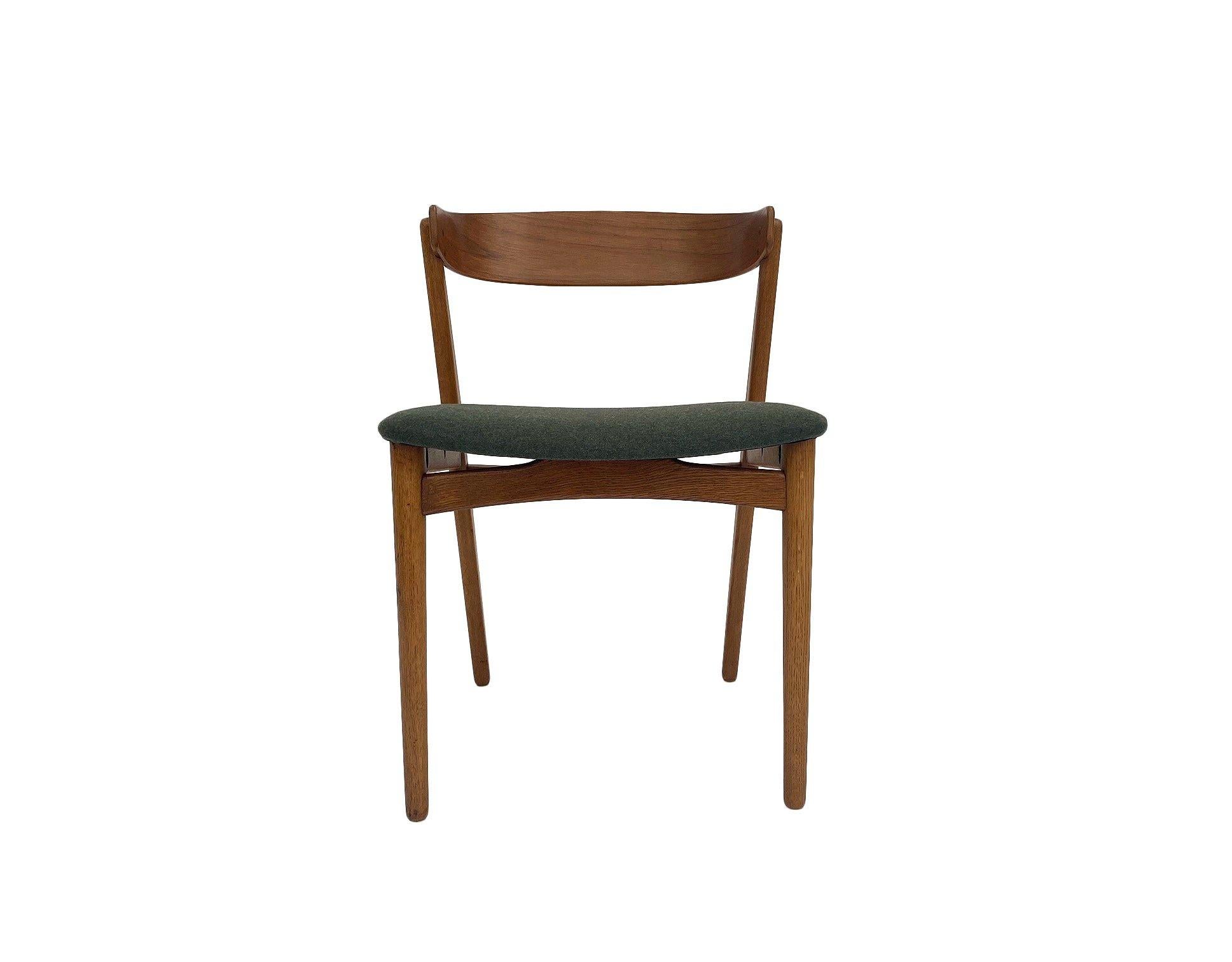 20th Century Farstrup Model 206 Oak and Teak and Green Wool Desk Chair
