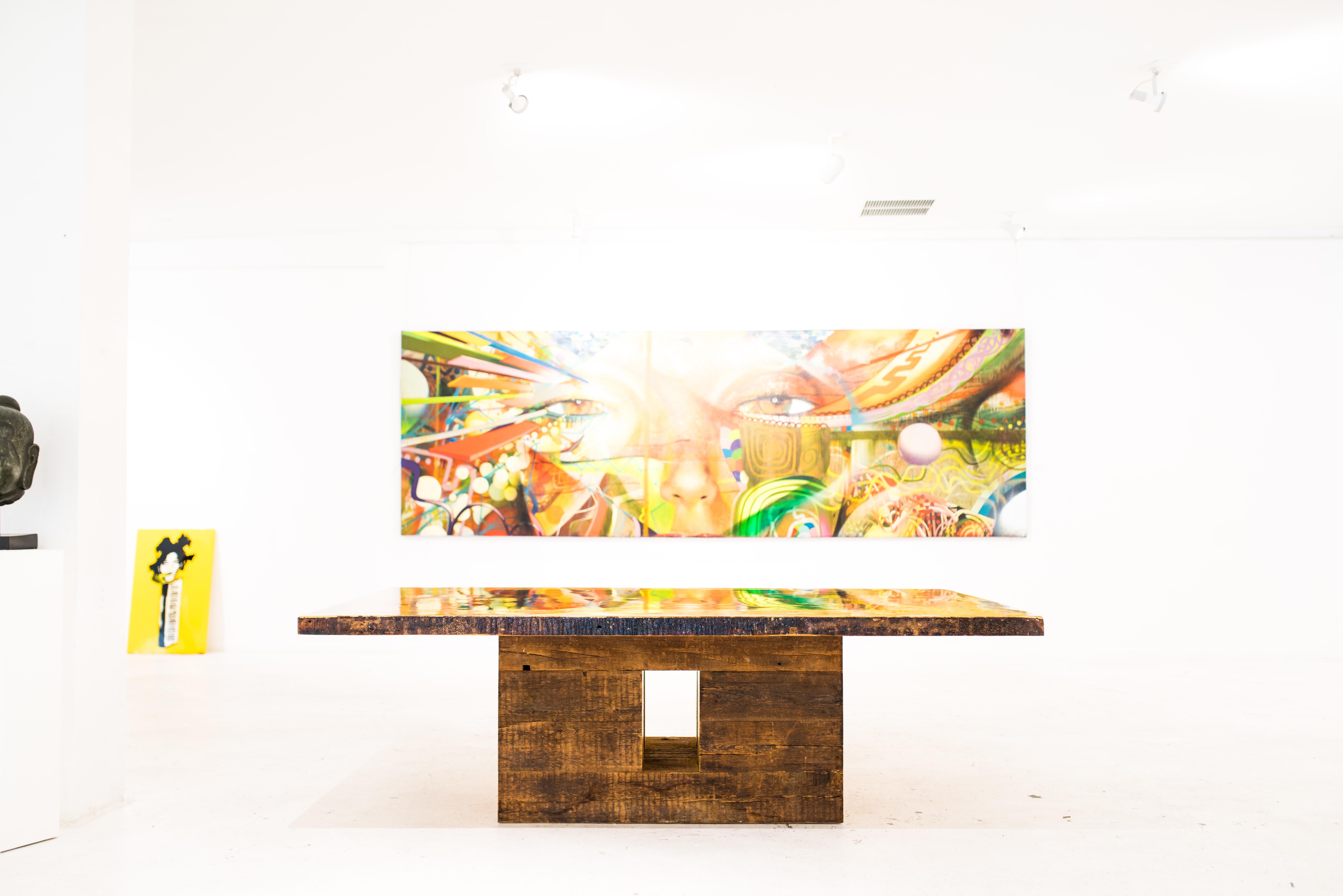 Bois de récupération Table de salle à manger Fascinasia, fabriquée à la main par Rafael Calvo à partir de bois de récupération en vente