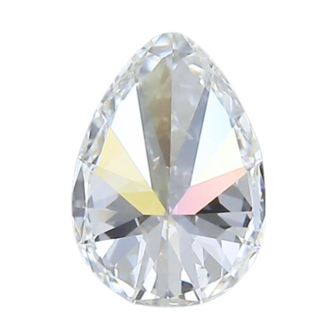 Donna Affascinante diamante a forma di pera dal taglio ideale da 0,70 carati - Certificato GIA in vendita