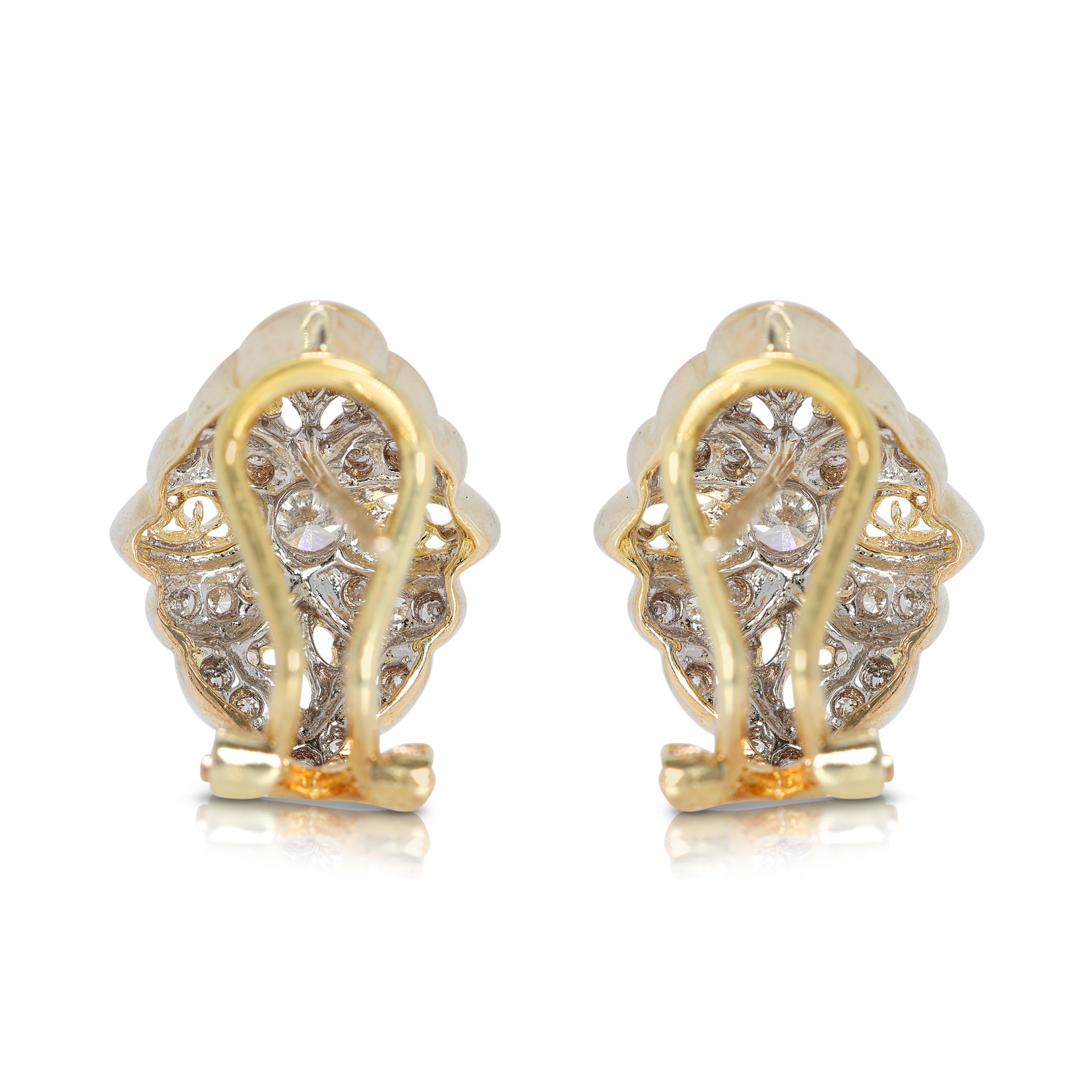 Boucles d'oreilles fascinantes en or jaune 18 carats et diamants naturels de 0,72 carat en vente 1