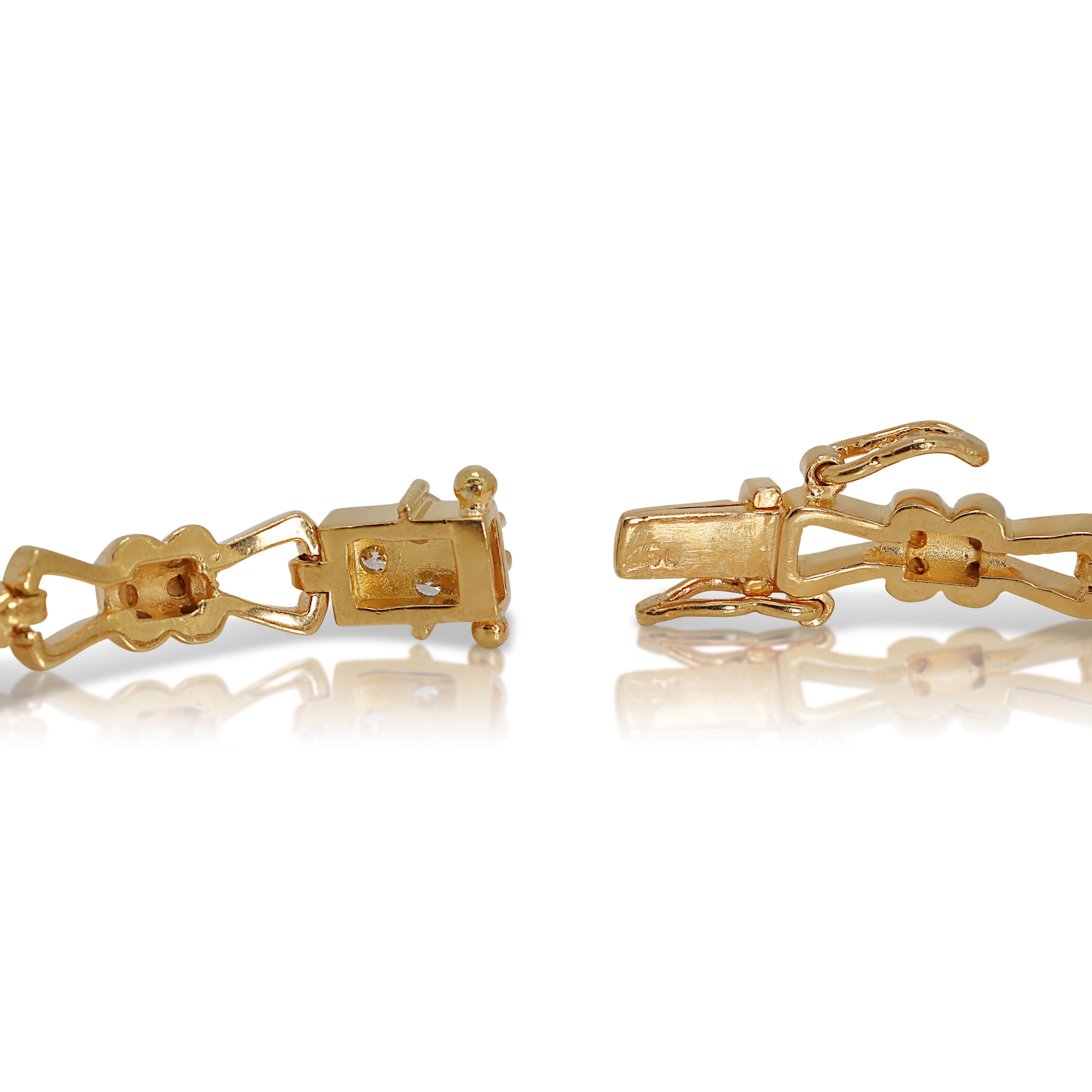 Bracelet fascinant en or jaune 20 carats avec diamants naturels de 0,72 carat en vente 1