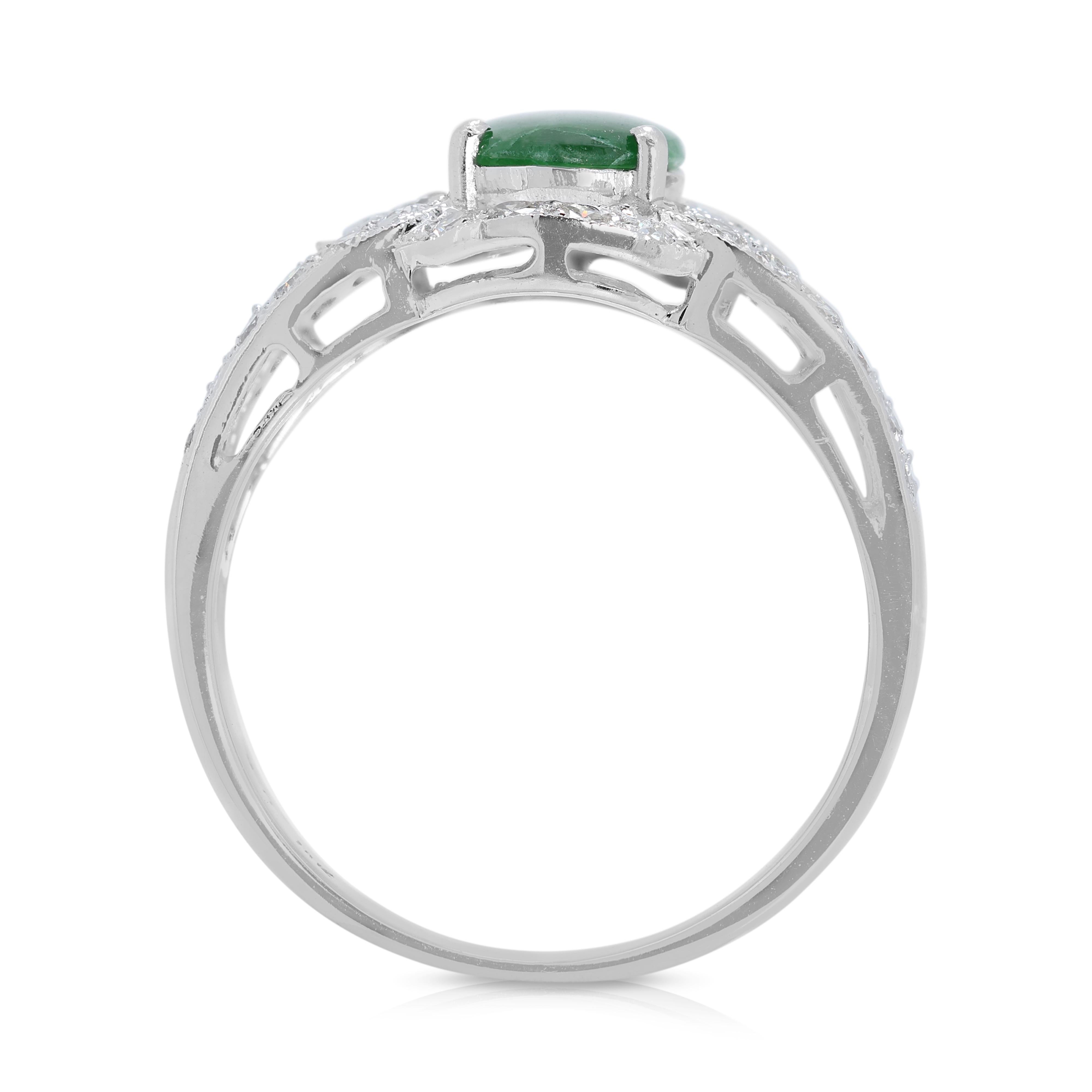 Fascinating 1 carat & 65 points Jade and Natural Diamond Ring in 18K White Gold For Sale 2