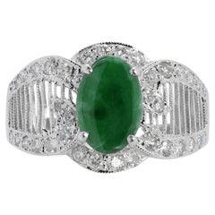 Faszinierender Ring aus 18 Karat Weißgold mit 1 Karat und 65 Punkten Jade und natürlichem Diamanten