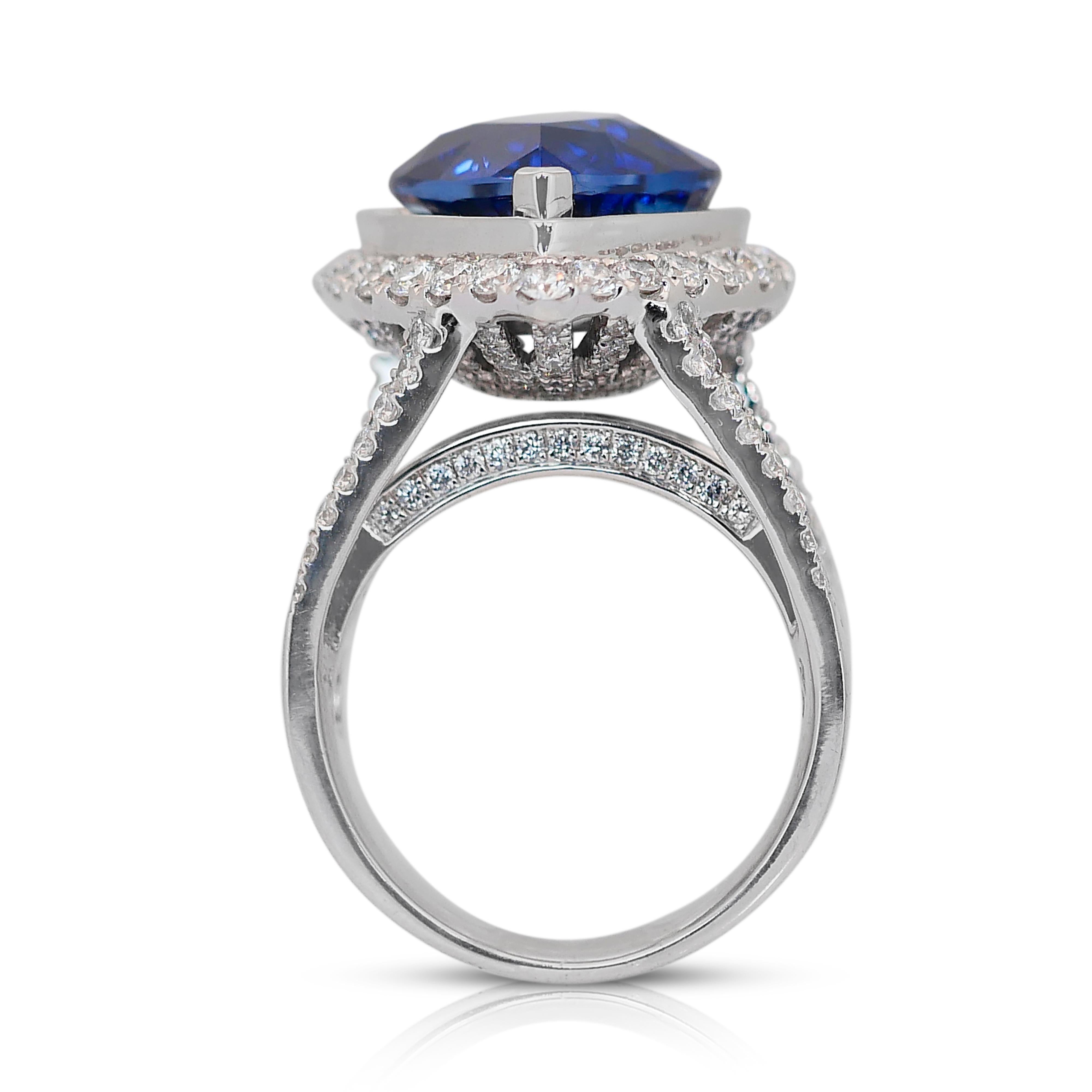Fascinante Anillo en Racimo de Zafiro y Diamantes de 12,19 ct en Oro Blanco de 18k en venta 2