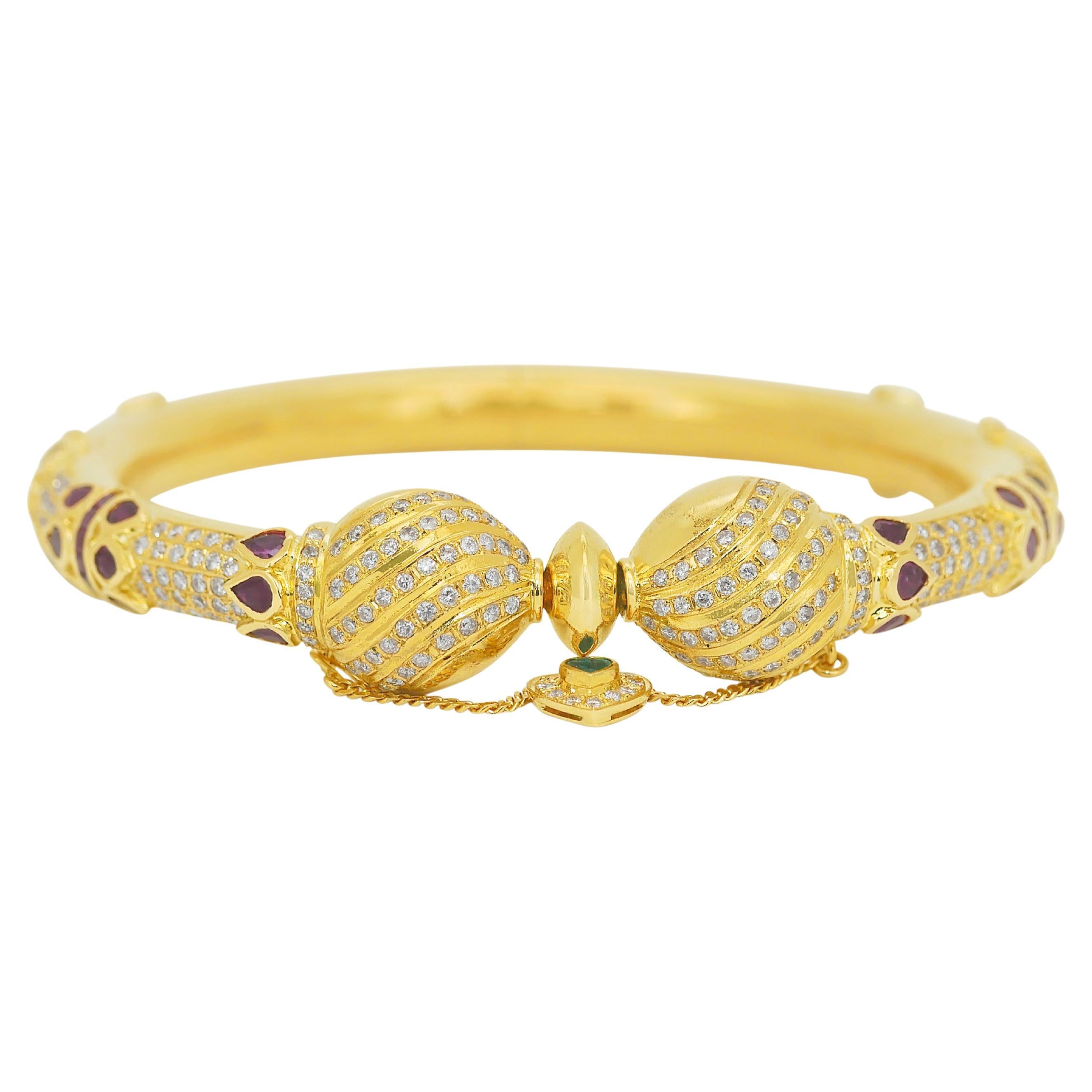 Fascinating 14.26ct Emerald, Rubies, and Diamonds Arm Bracelet