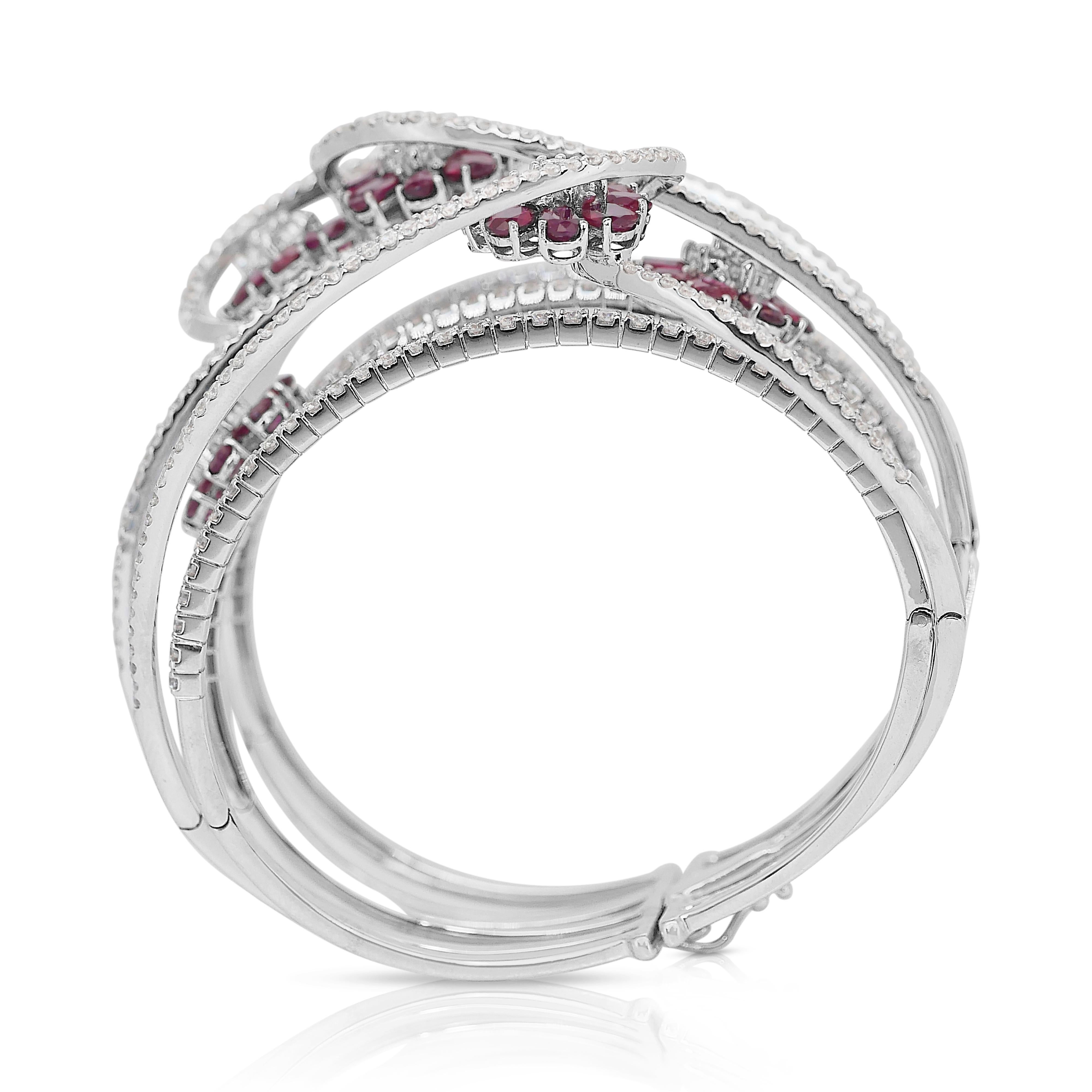Bracelet fascinant en or blanc 18 carats avec rubis et diamants de 14,60 carats en vente 3