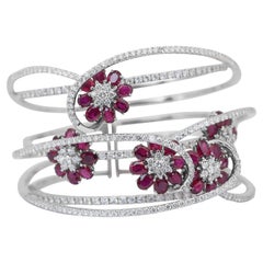 Bracelet fascinant en or blanc 18 carats avec rubis et diamants de 14,60 carats