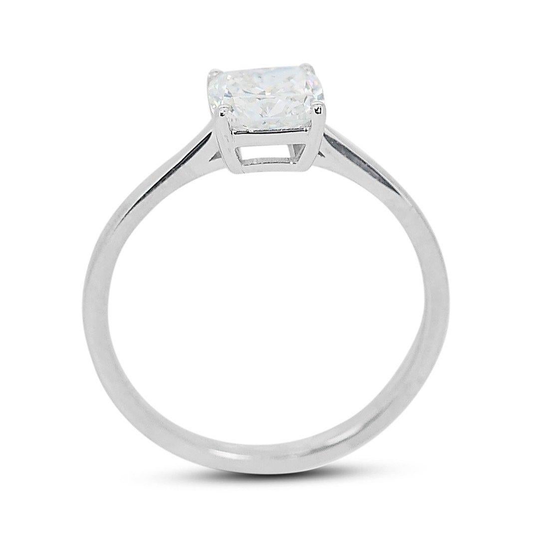 Fascinating 18K White Gold Ideal Cut Natural Diamond Solitaire Ring w/1.00ct  For Sale 2