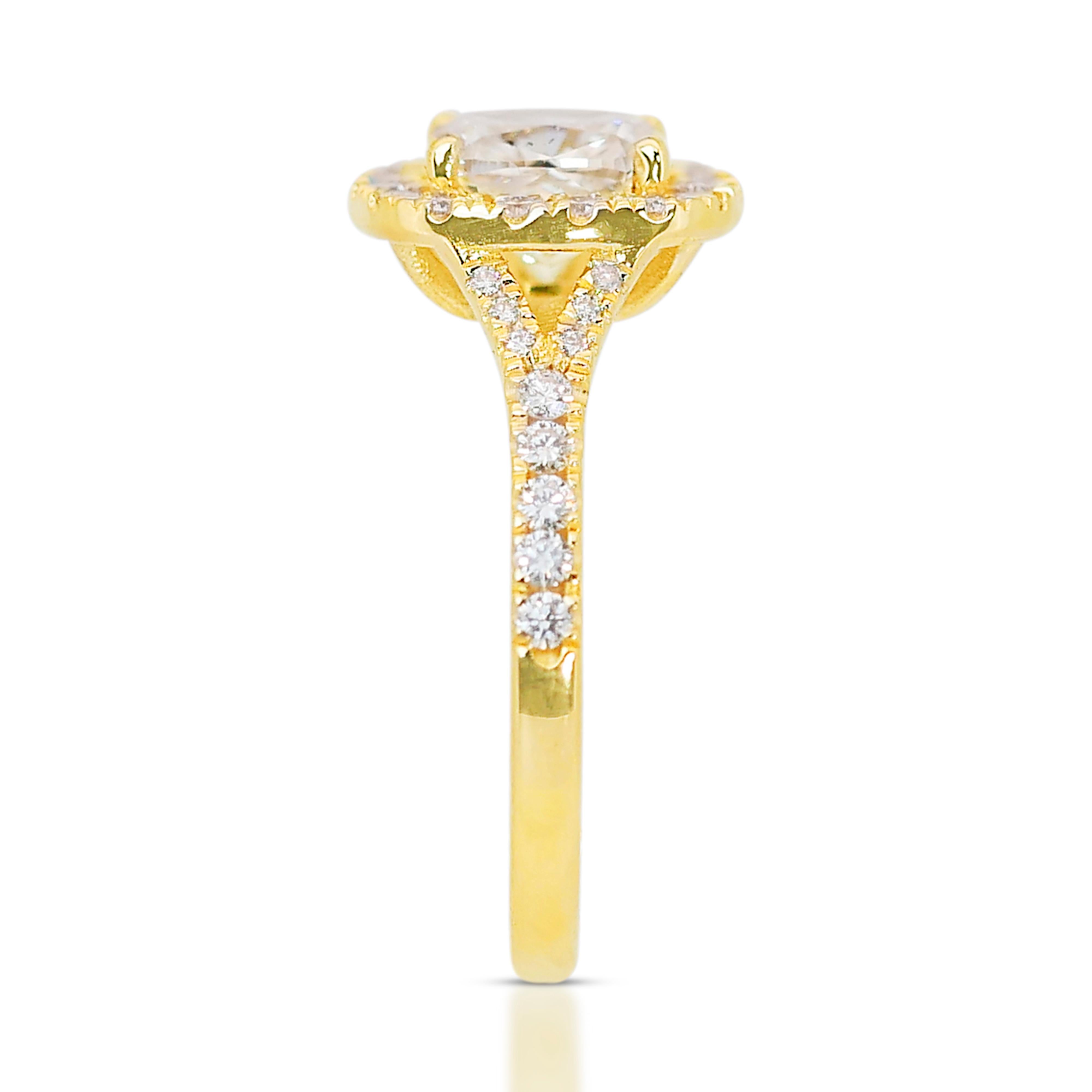 Cushion Cut Fascinating 2.02ct Diamonds Halo Ring in 18k Yellow Gold - IGI Certified