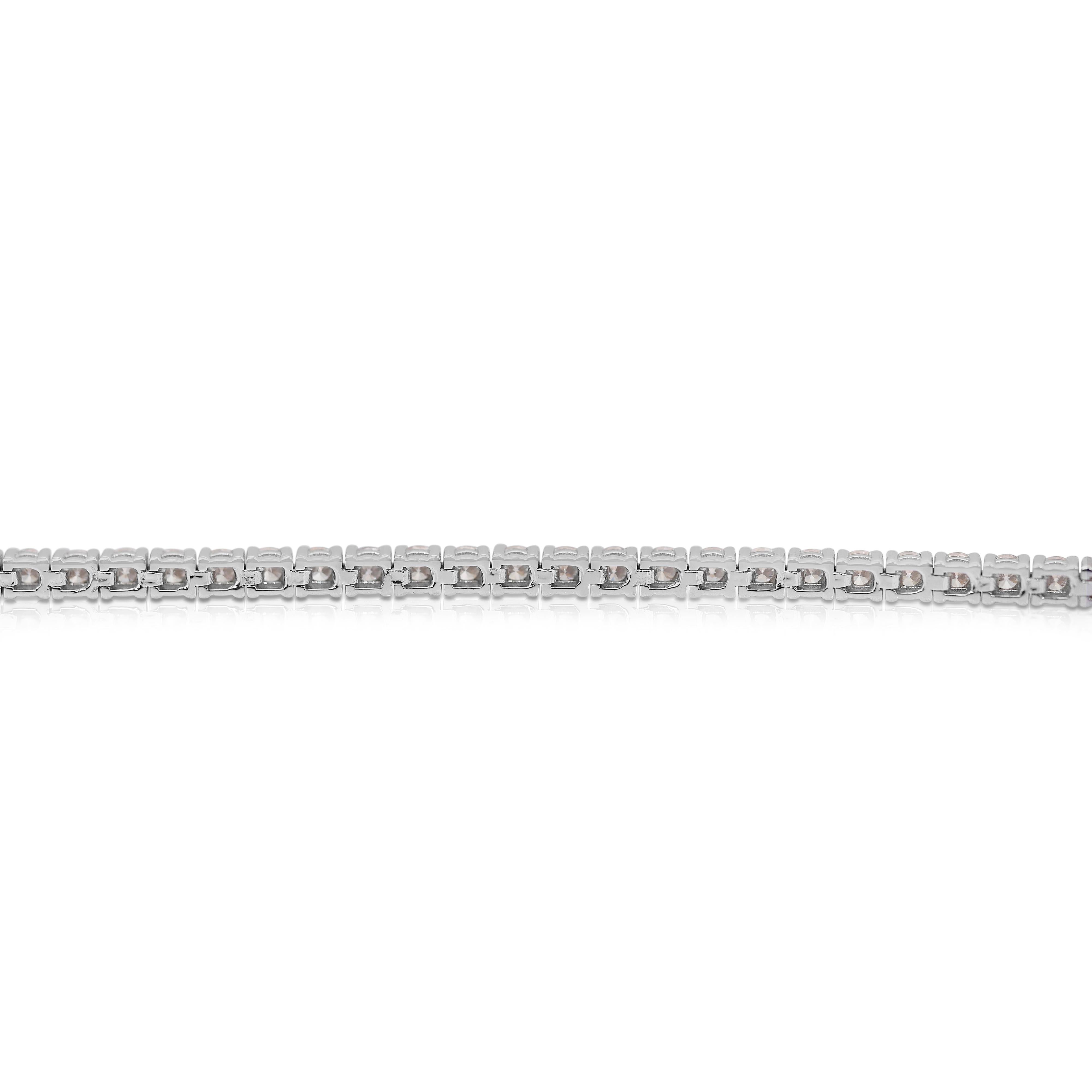 Fascinating 3.86ct Diamonds Tennis Bracelet in 18k White Gold - IGI Certified 3