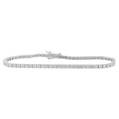 Fascinating 3.86ct Diamonds Tennis Bracelet in 18k White Gold - IGI Certified
