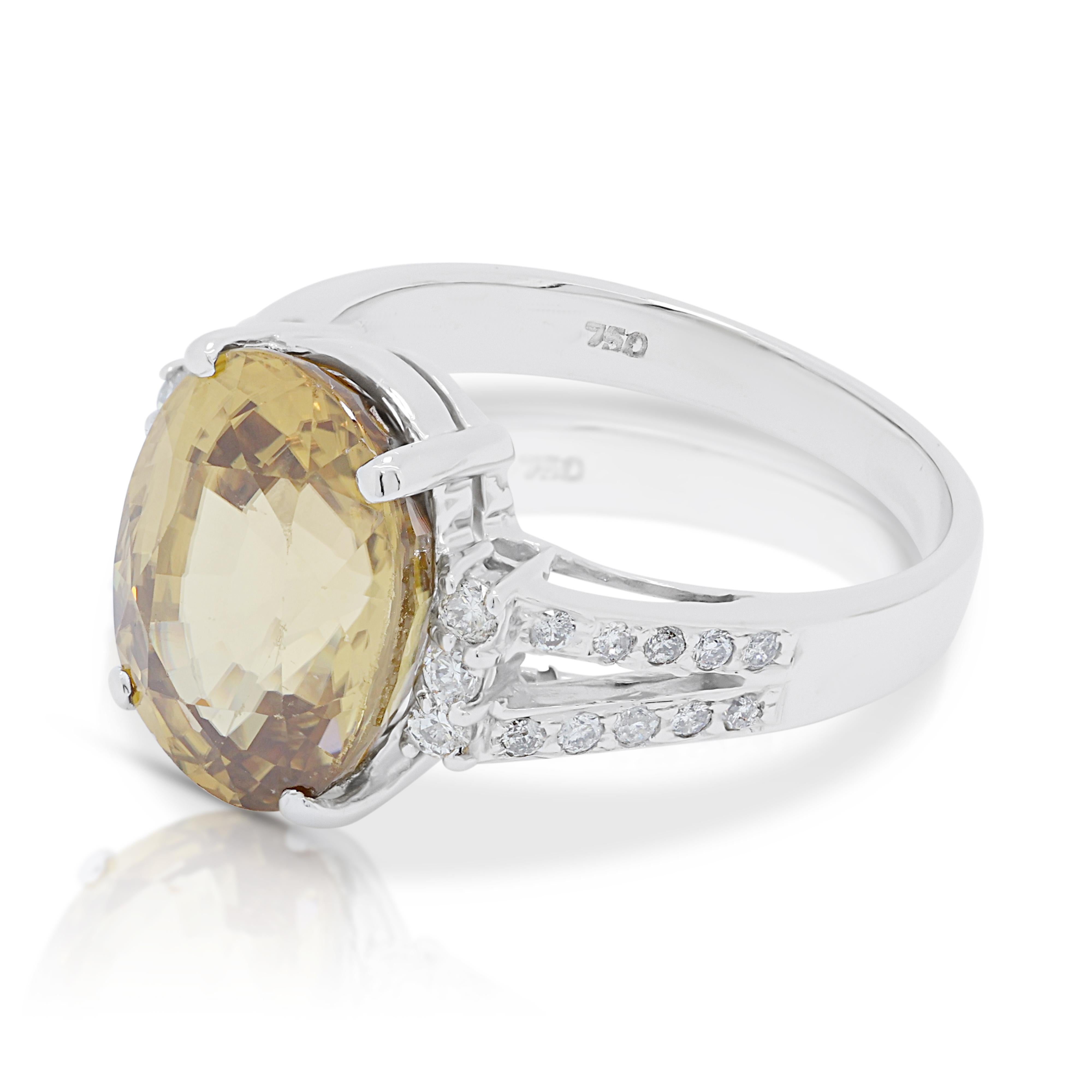 Oval Cut Fascinating 4.20ct Citrine Pave Ring in 18K White Gold  For Sale