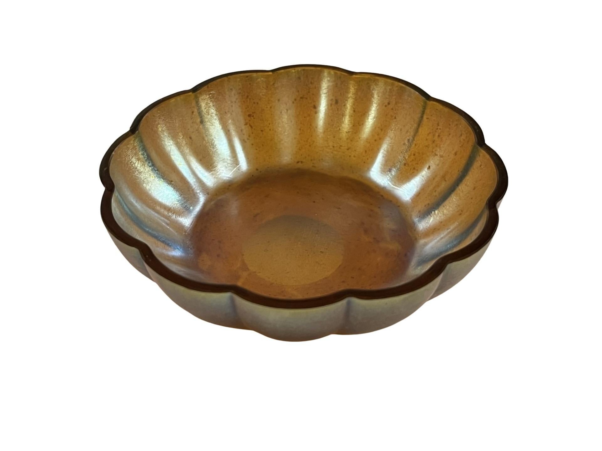 Fascinating bowl, iridiscent, WMF Myra glass, Lötz like, 1920s Art Deco Germany 4
