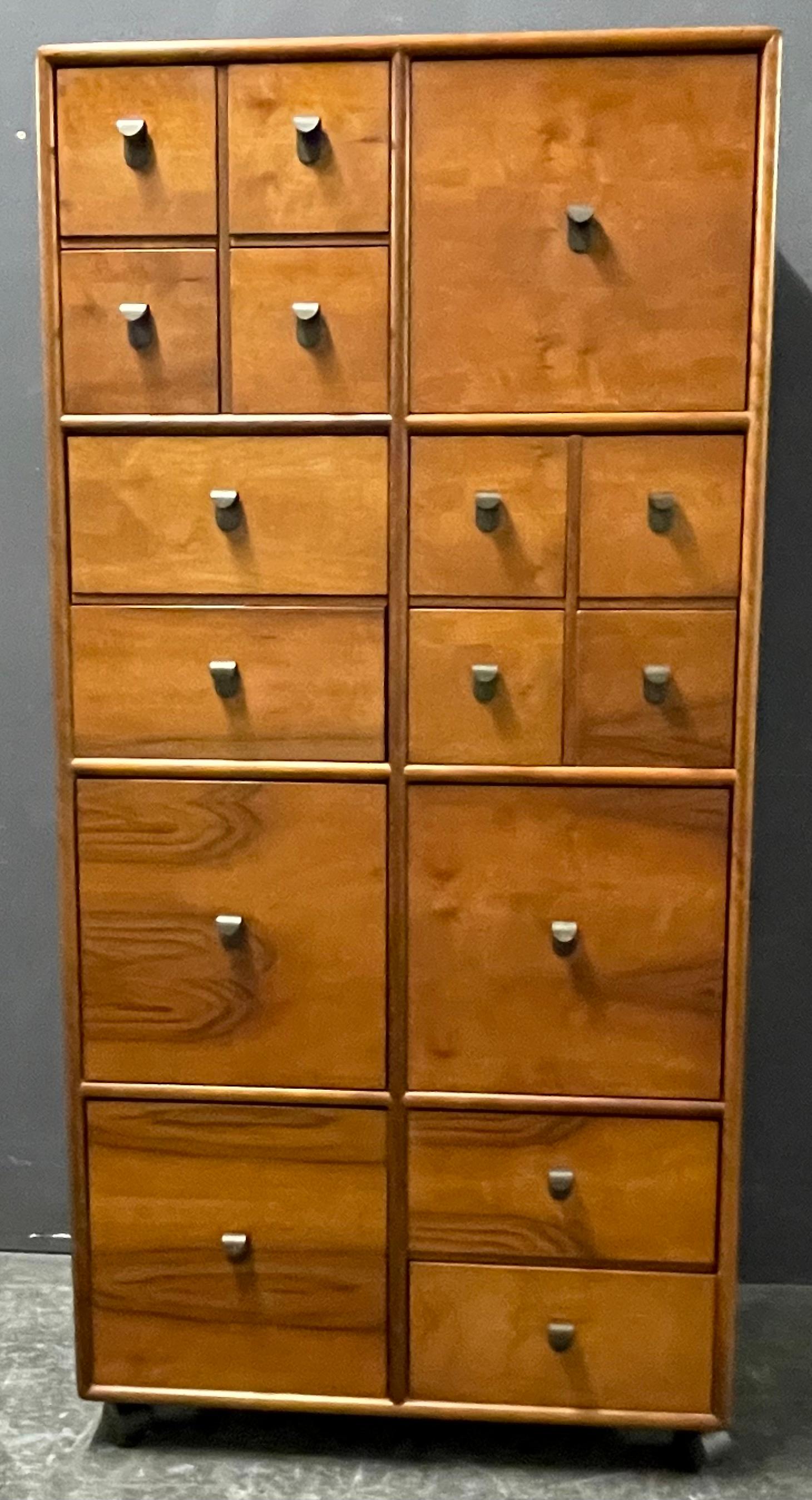 Fascinating convertible modular drawer high- or sideboard no.213 by Bernini For Sale 3