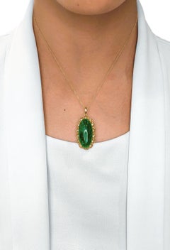 Fascinating Green Jade & 0.21ct Diamond Pendant in 20K Yellow Gold