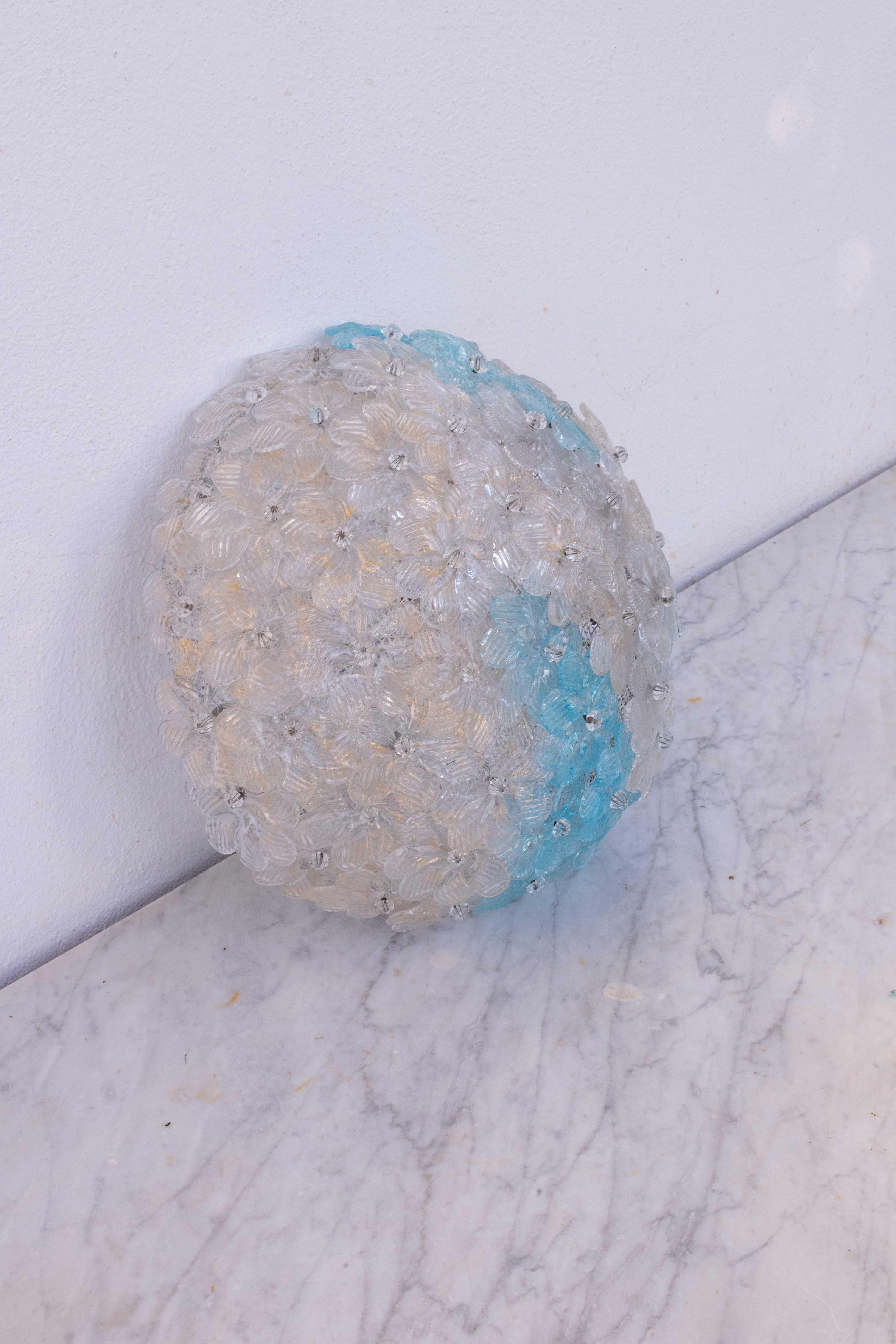 Plafonnier de Murano Fascinant Fleur Bicolore de Seguso, Italie, années 1960 en vente 3