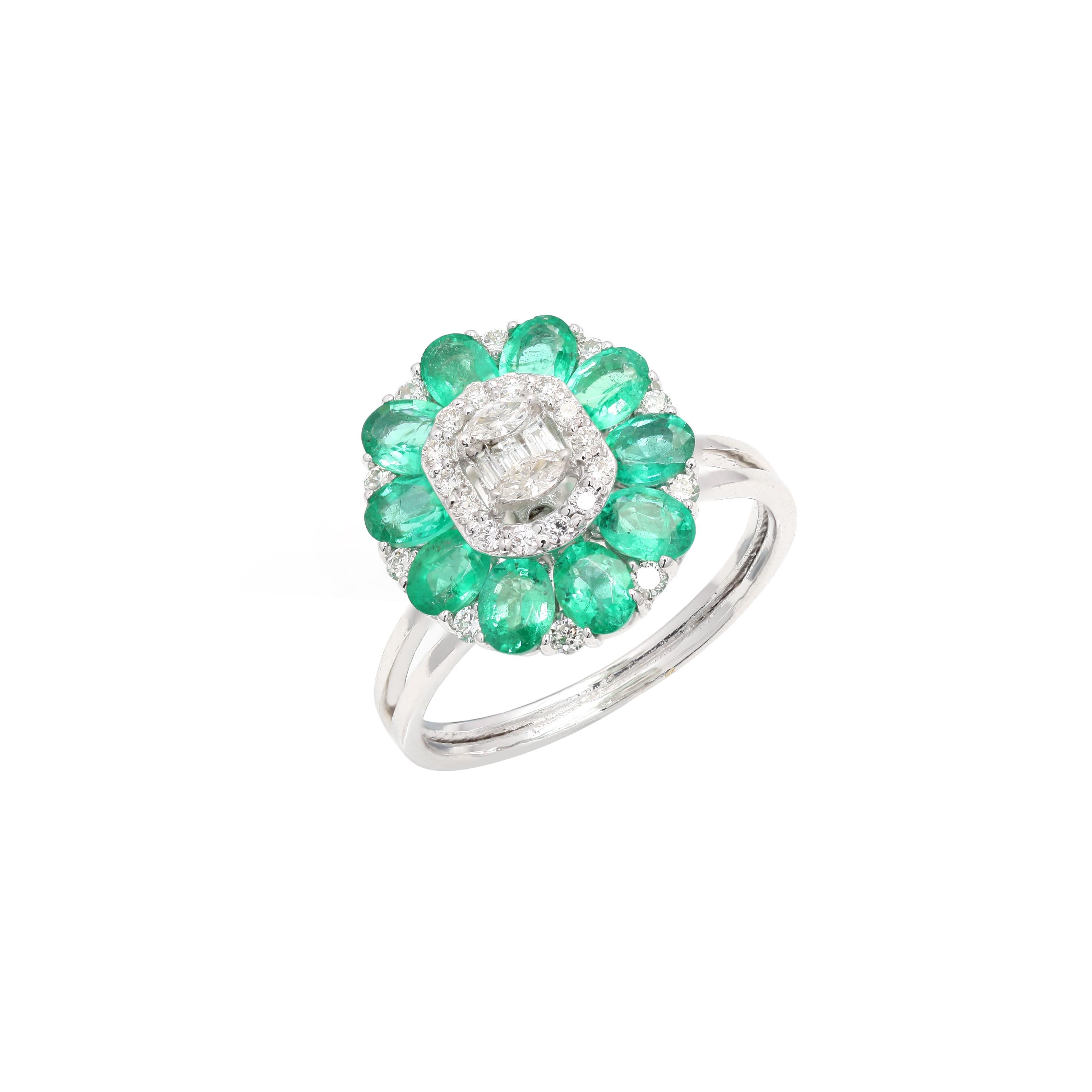 For Sale:  Fascinating Solid 18k White Gold Diamond and Emerald Statement Flower Ring 2