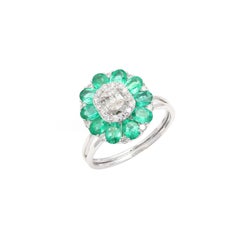 Fascinating Solid 18k White Gold Diamond and Emerald Statement Flower Ring