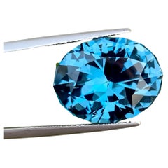 Fascinating Swiss Blue Topaz Stone 17.85 Carats Aaa Sparkling Topaz for Jewelry