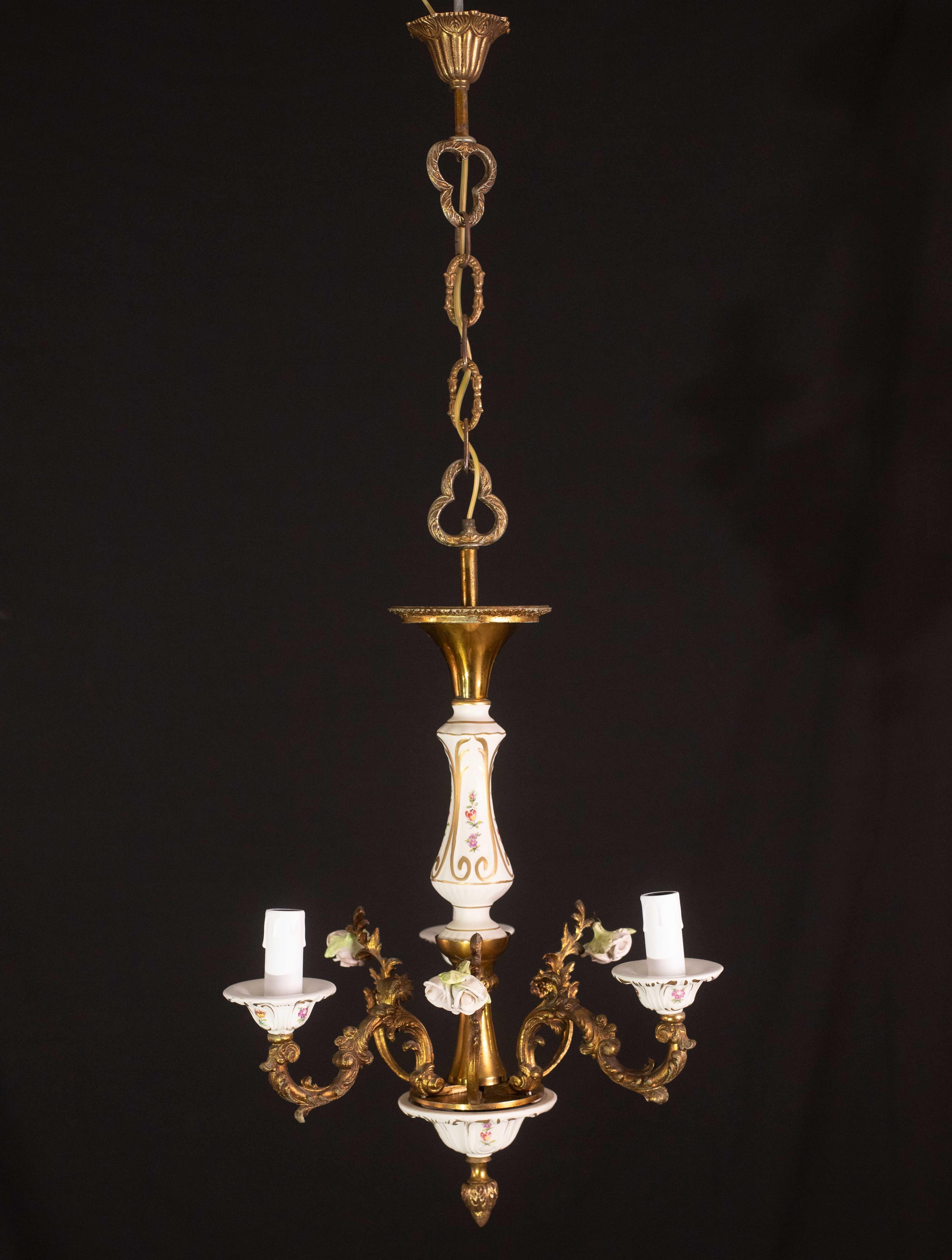 Magnifique lustre vintage en céramique et laiton, années 1960 en vente 11