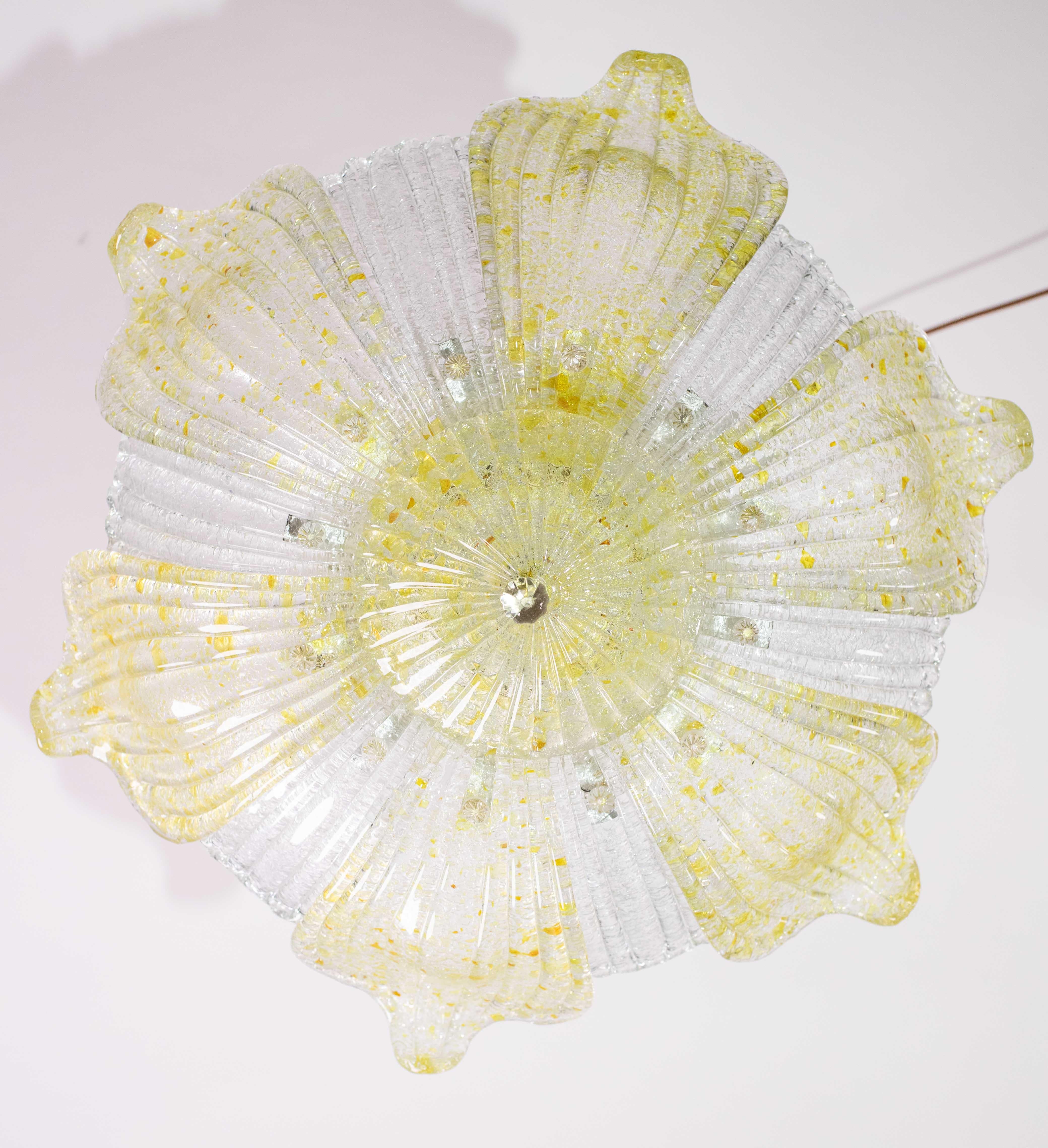 Affascinante lampada da soffitto in vetro di Murano d'epoca Giallo In condizioni buone in vendita a Roma, IT