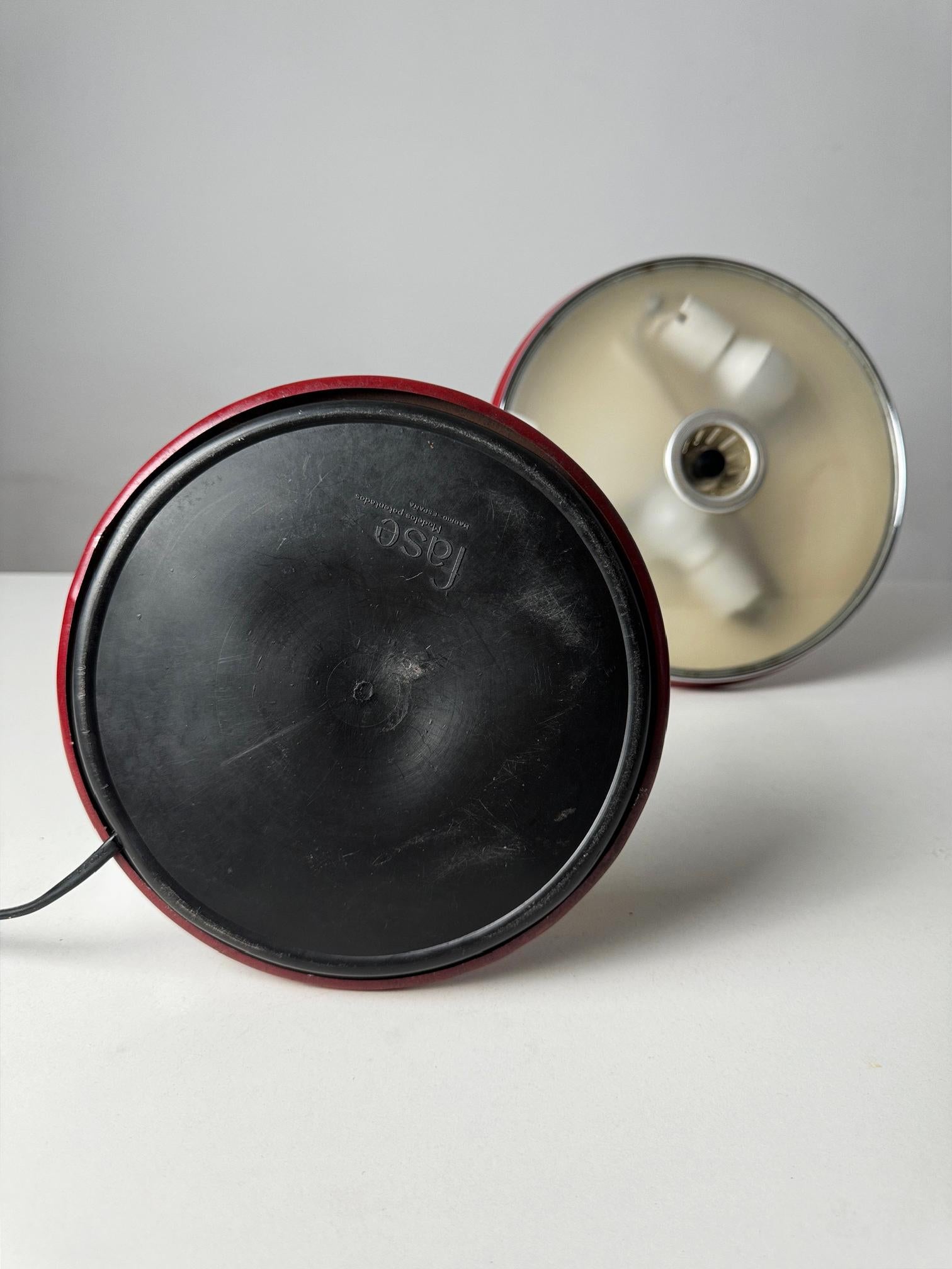 Fase 520 C with rotatable head designed by Luis Perez de la Oliva in the 1970 5