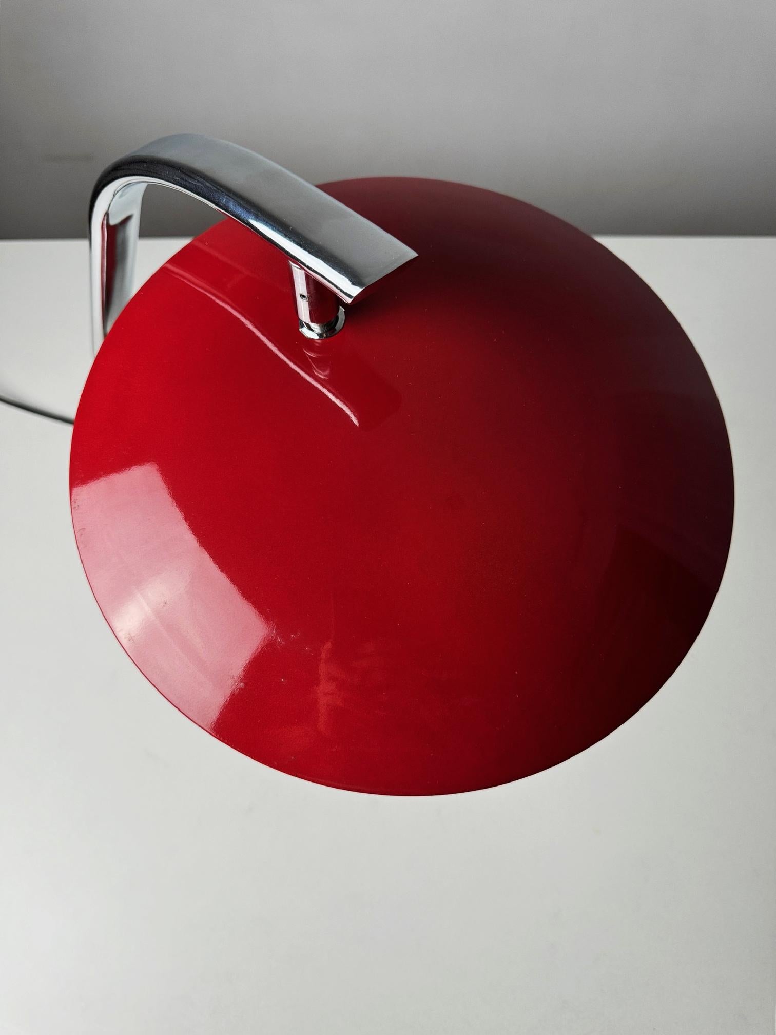 Metal Fase 520 C with rotatable head designed by Luis Perez de la Oliva in the 1970