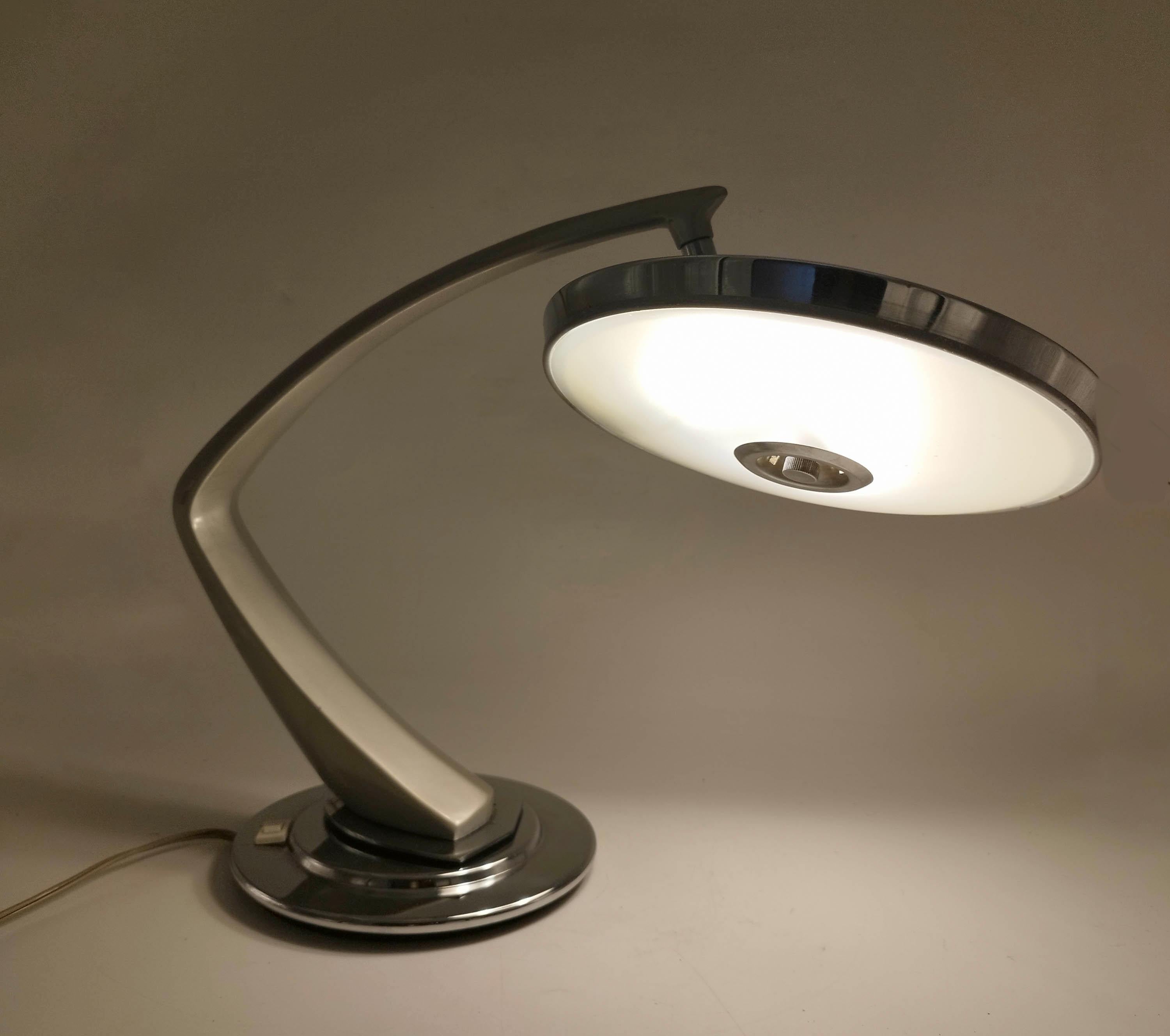 Fine XX secolo Luis Perez De La Oliva Fase  Lampada da tavolo articolata 