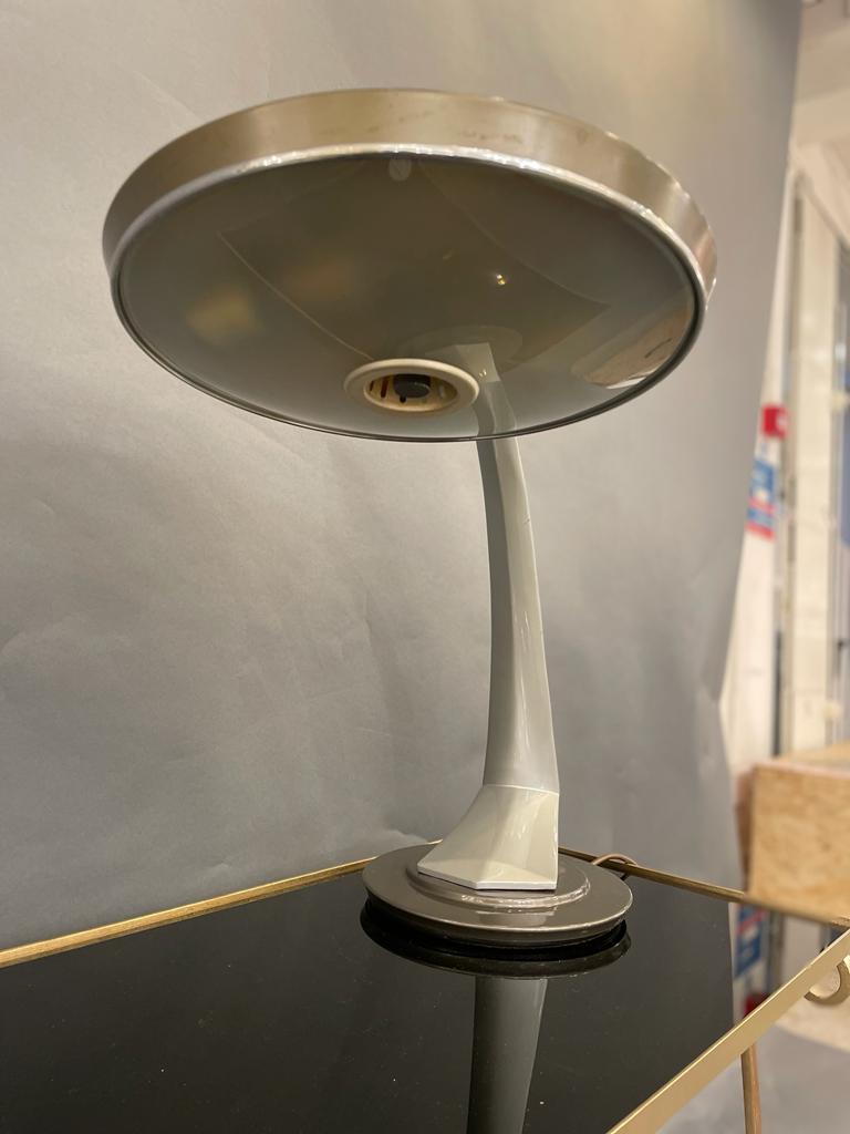 Desk lamp model 