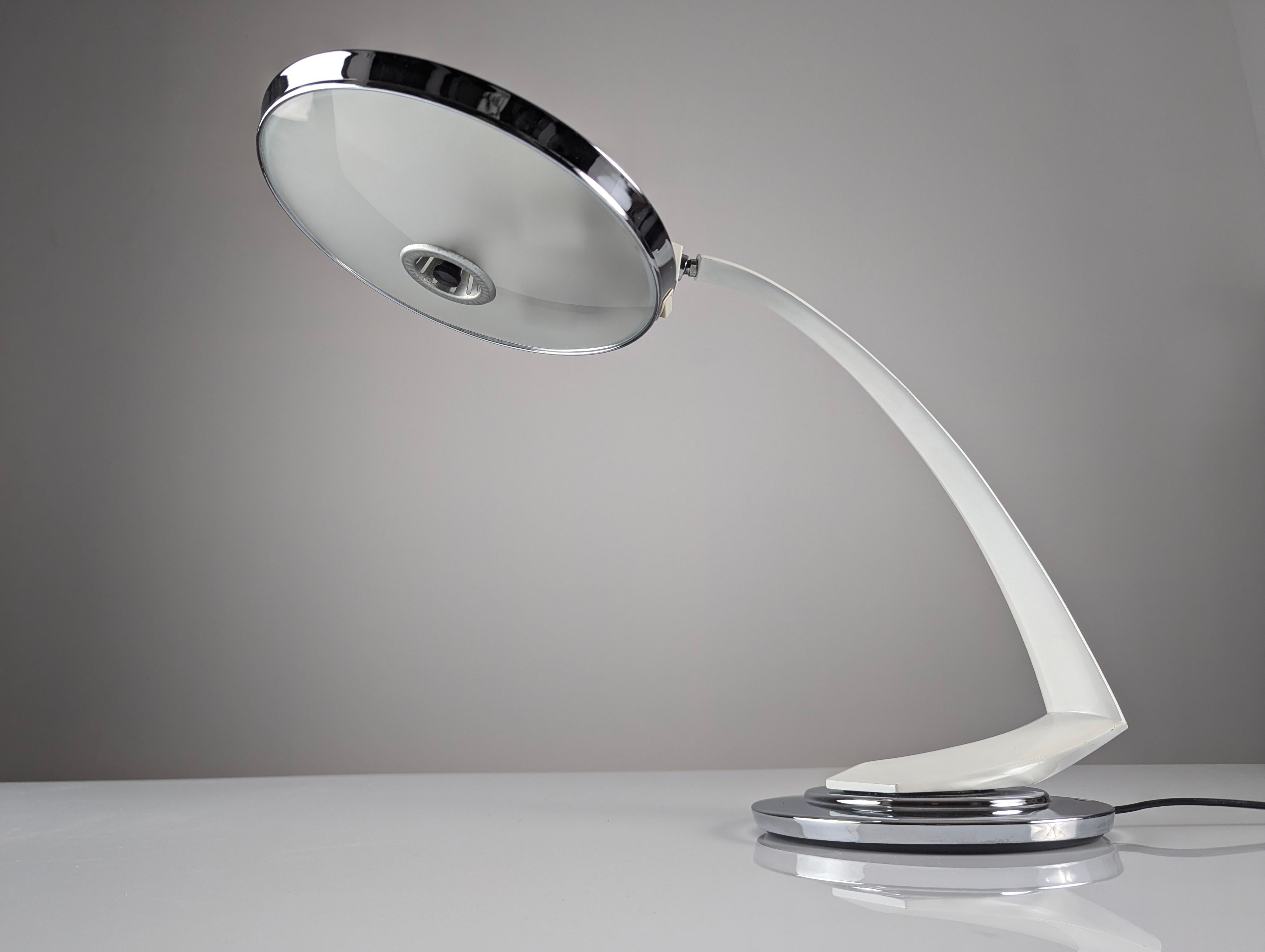 Fase Boomerang 2000 Lampe in Weiß und Chrom, 1960er Jahre (Spanisch) im Angebot