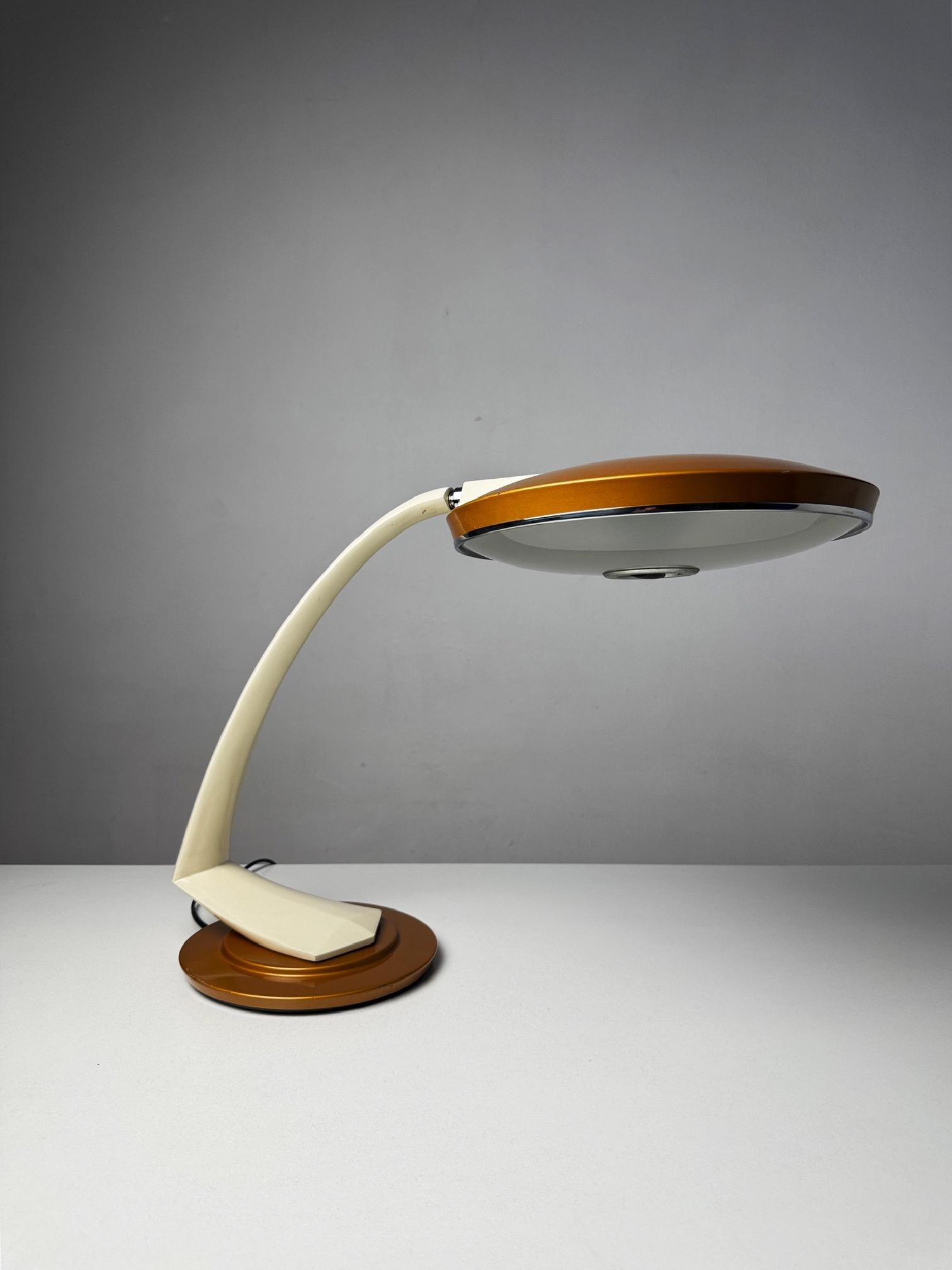 Mid-Century Modern Fase Boomerang 2000 table lamp by Luis Pérez de la Oliva 1967, Spain For Sale