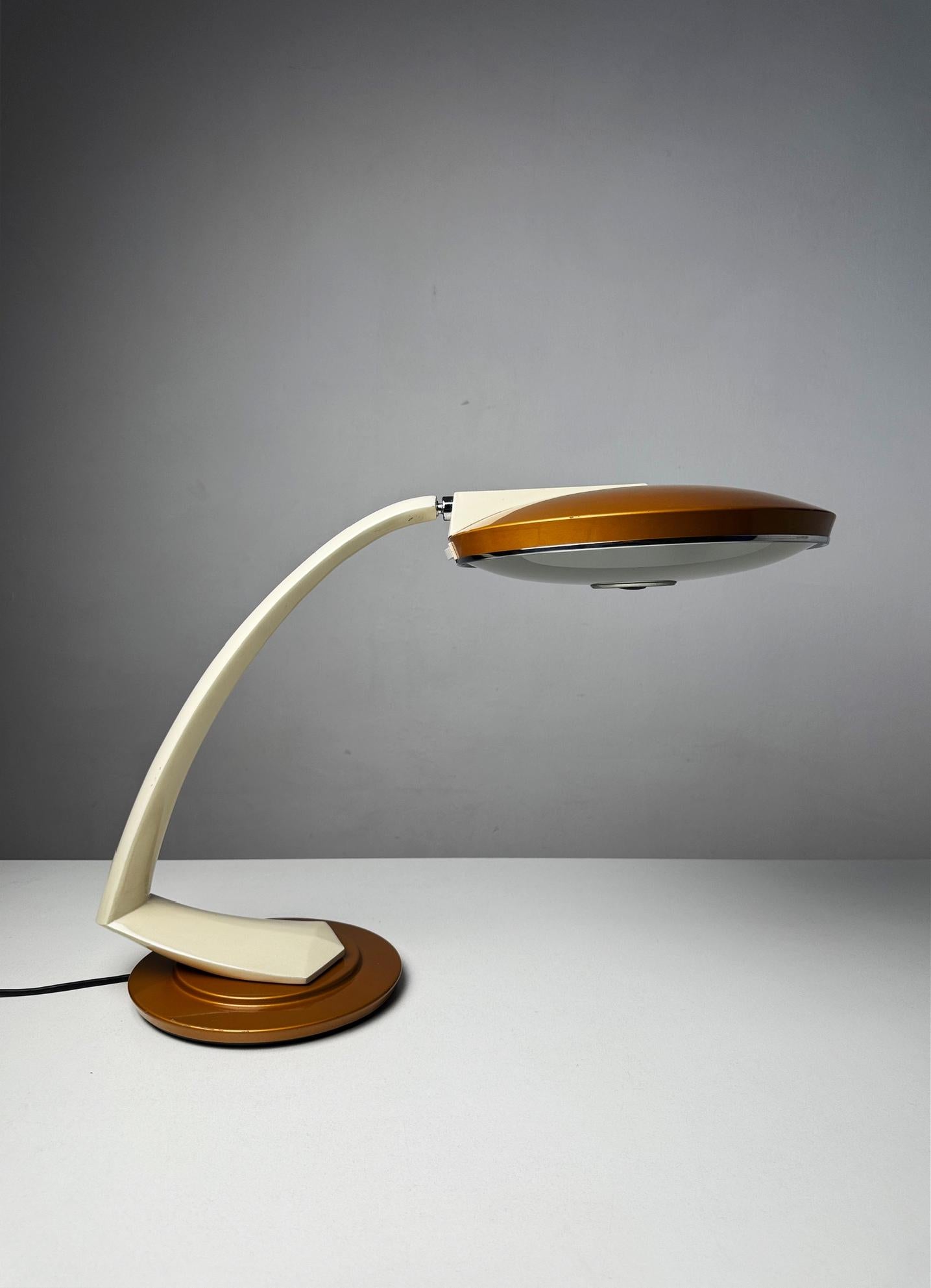 Spanish Fase Boomerang 2000 table lamp by Luis Pérez de la Oliva 1967, Spain For Sale