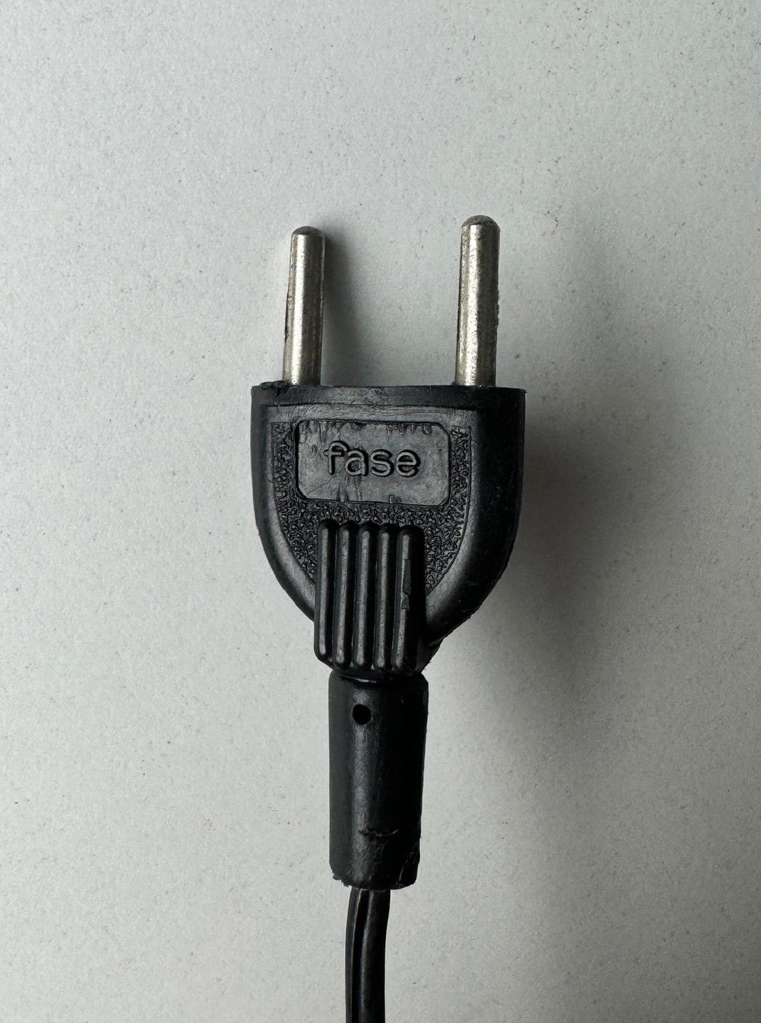 Fase Consul 66 designed in 1966 by Luis Perez de la Oliva a versatility icon 9