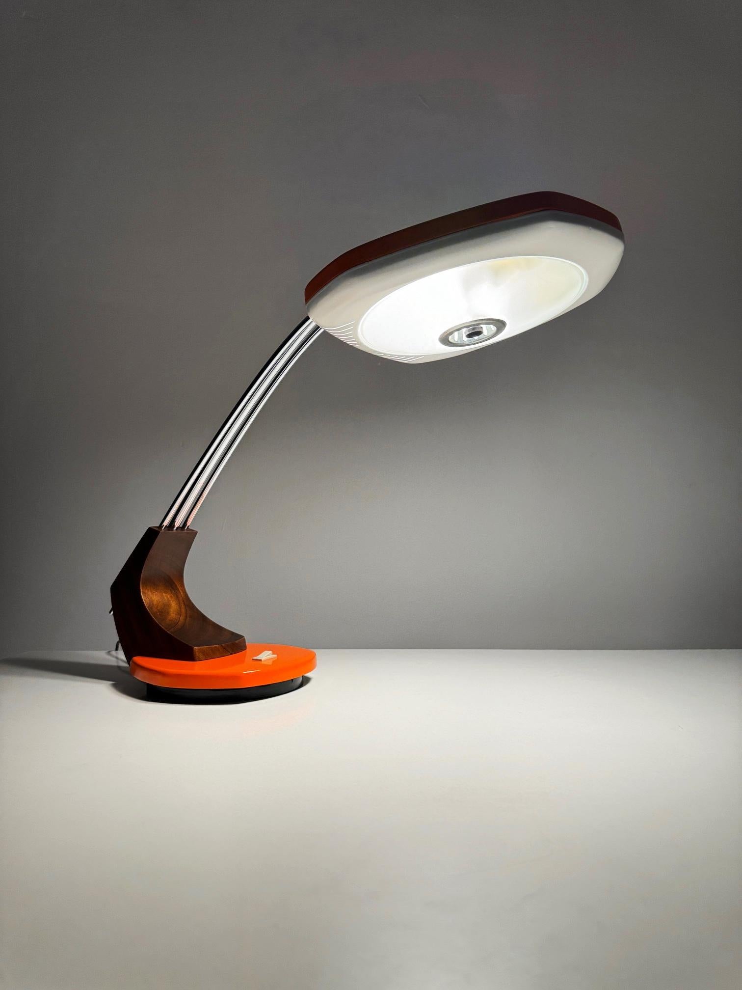Fase Falux designed by Luis Perez de la Oliva and Pedro Martin in the 70's 7