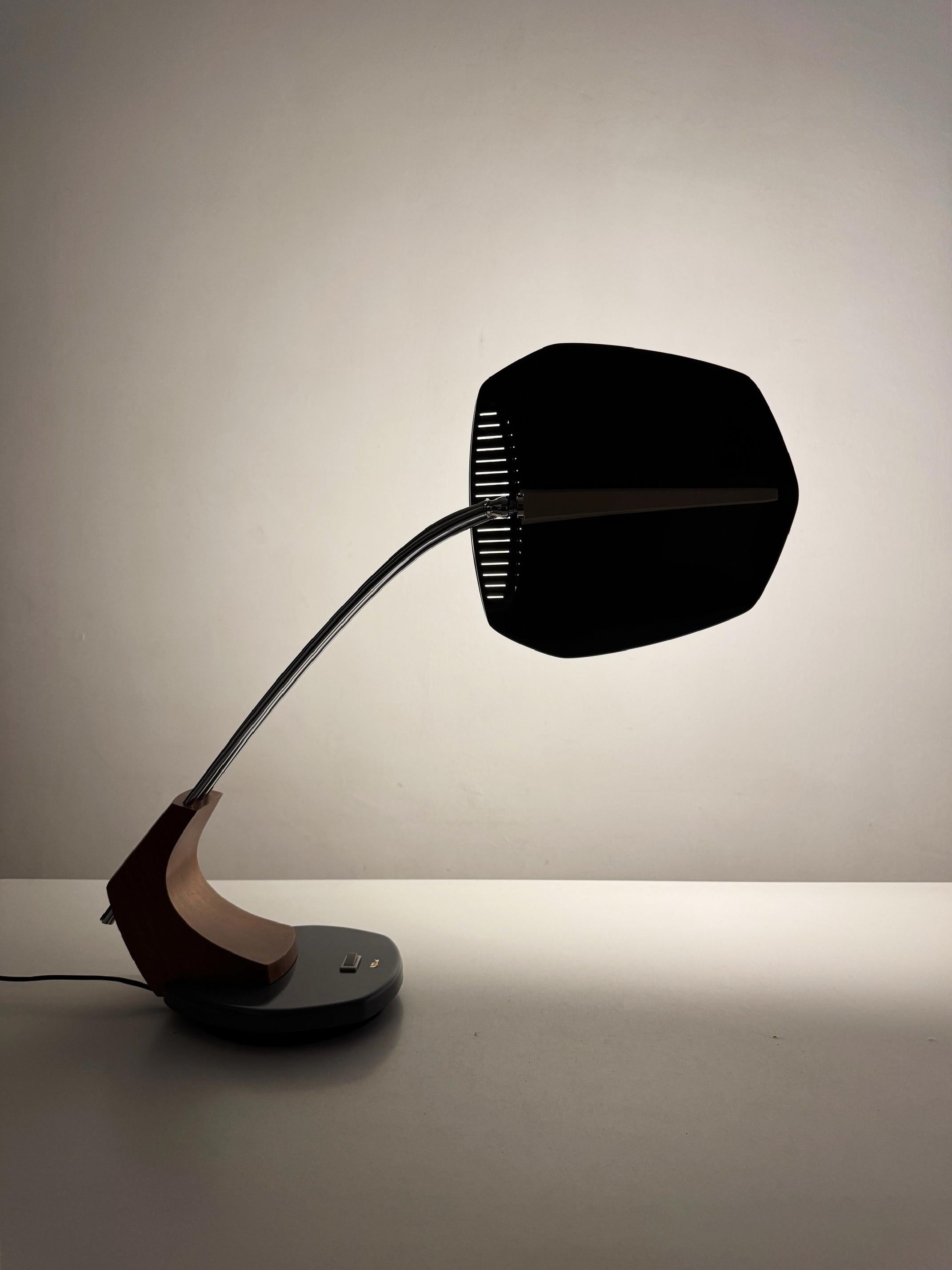 Fase Falux designed by Luis Perez de la Oliva and Pedro Martin in the 70's For Sale 7